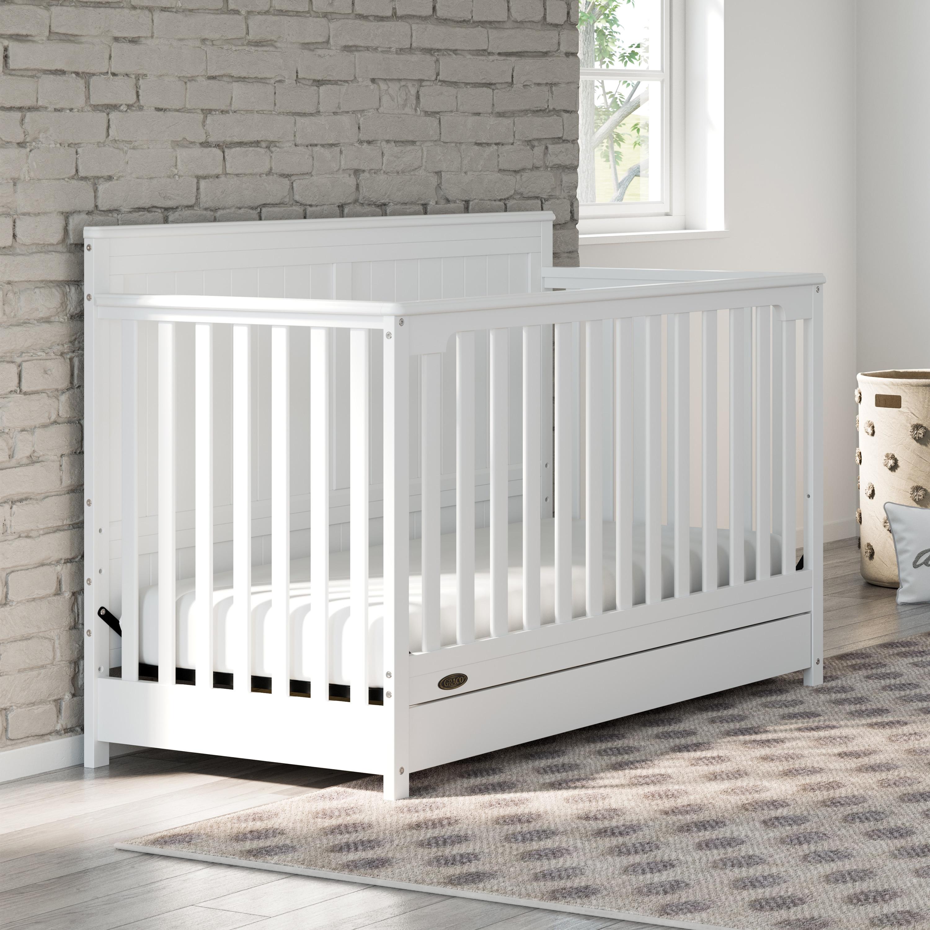 Hadley 5-in-1 Convertible Crib
