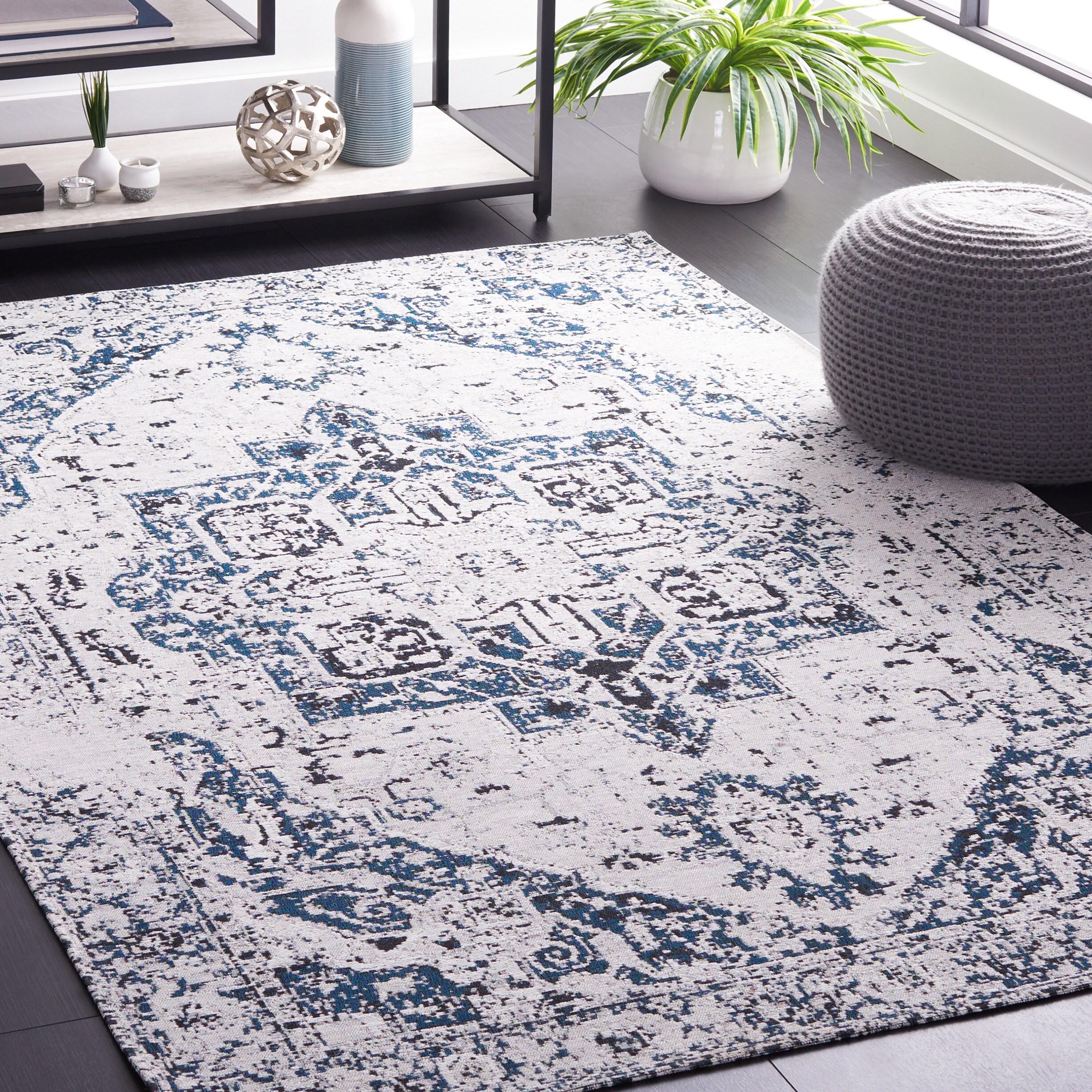 Jasper JSP107 Power Loomed Area Rug - Ivory/Blue - 4'x6' - Safavieh.