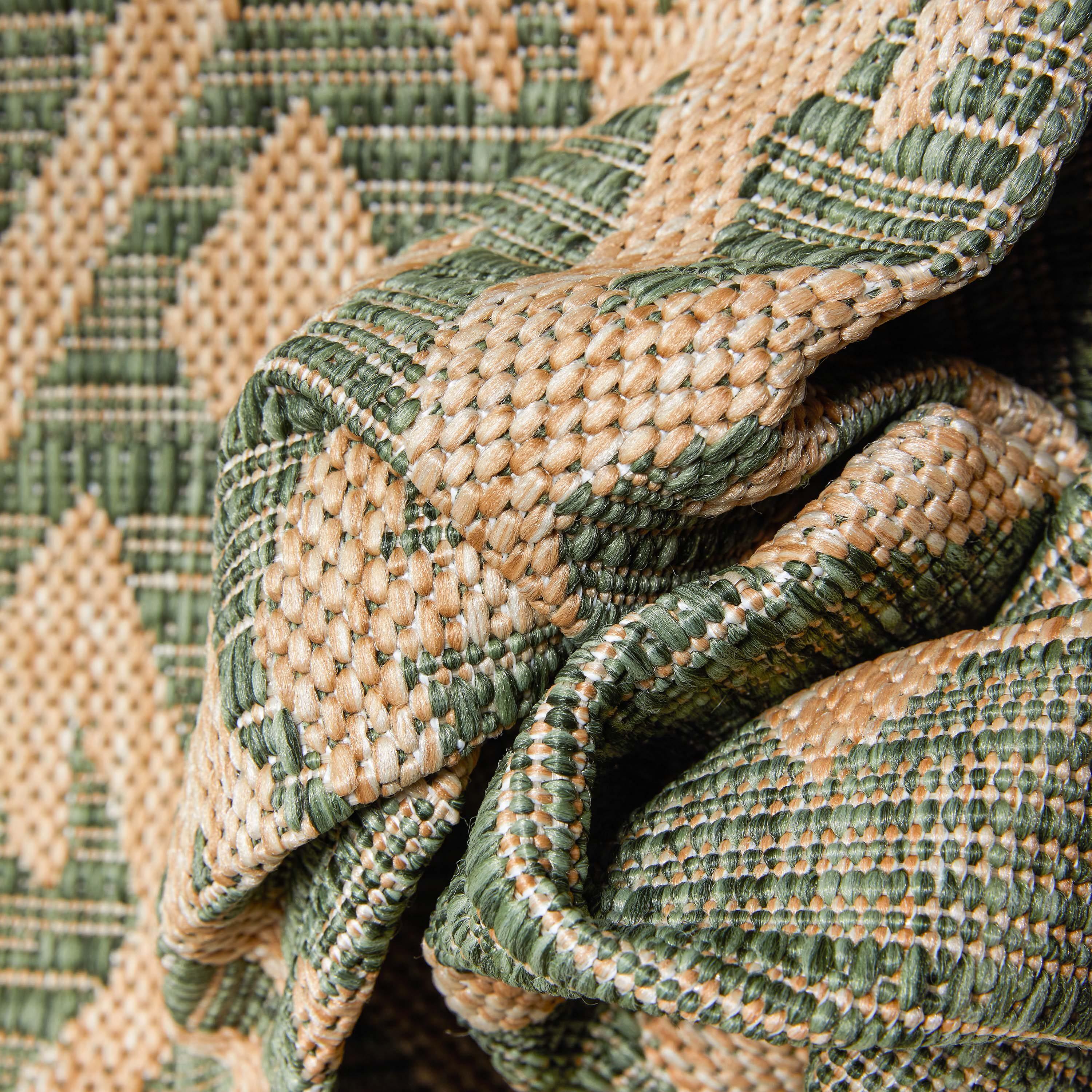 Well Woven Cascade Diamond Pattern Indoor/Outdoor Green Flat-Weave Rug