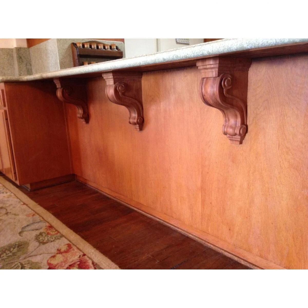 Boston Traditional Scroll Corbel