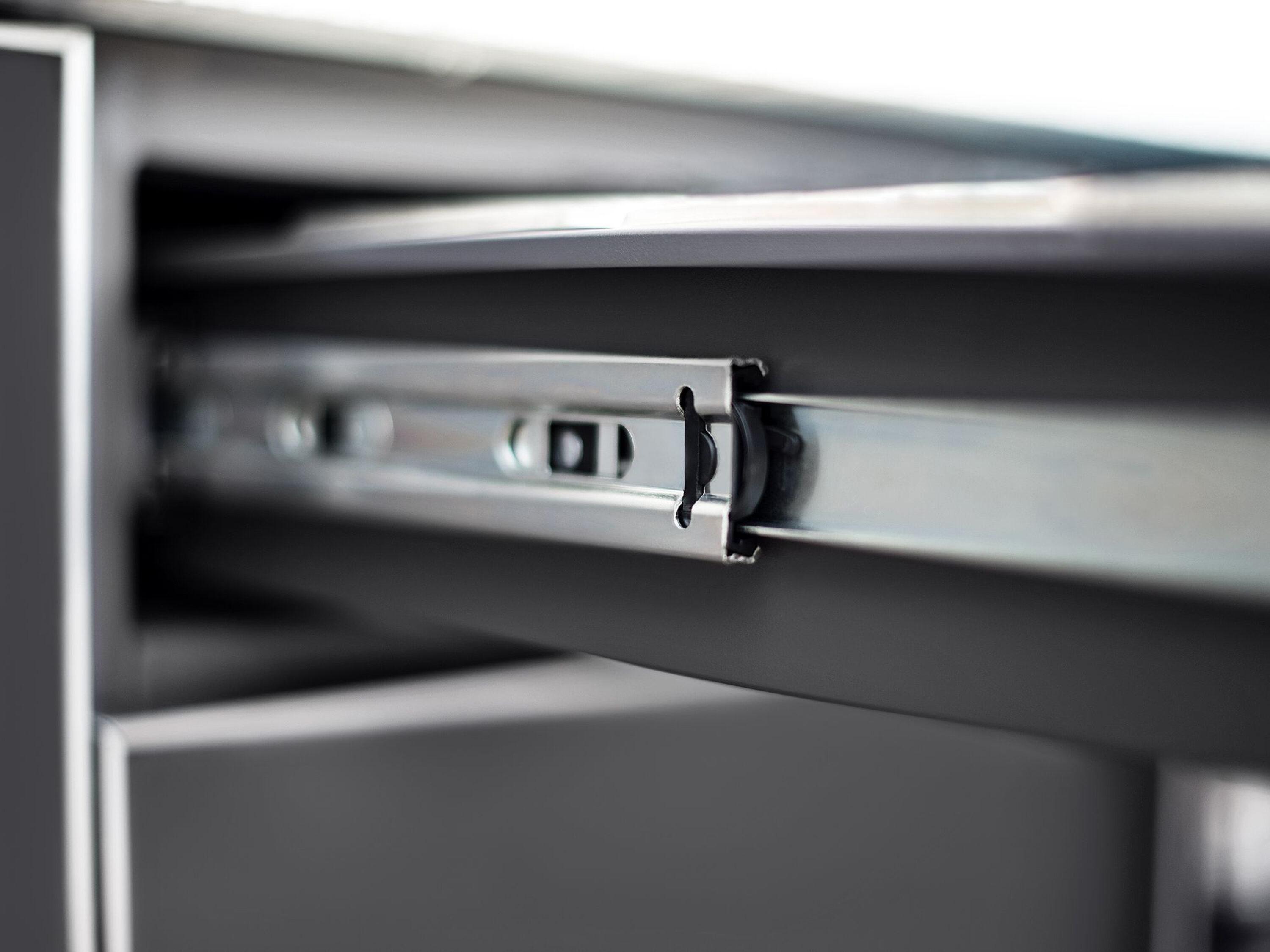 Outdoor Kitchen Aluminum 5 Piece Cabinet Set with 40 in. Liquid Propane Gas Performance Grill