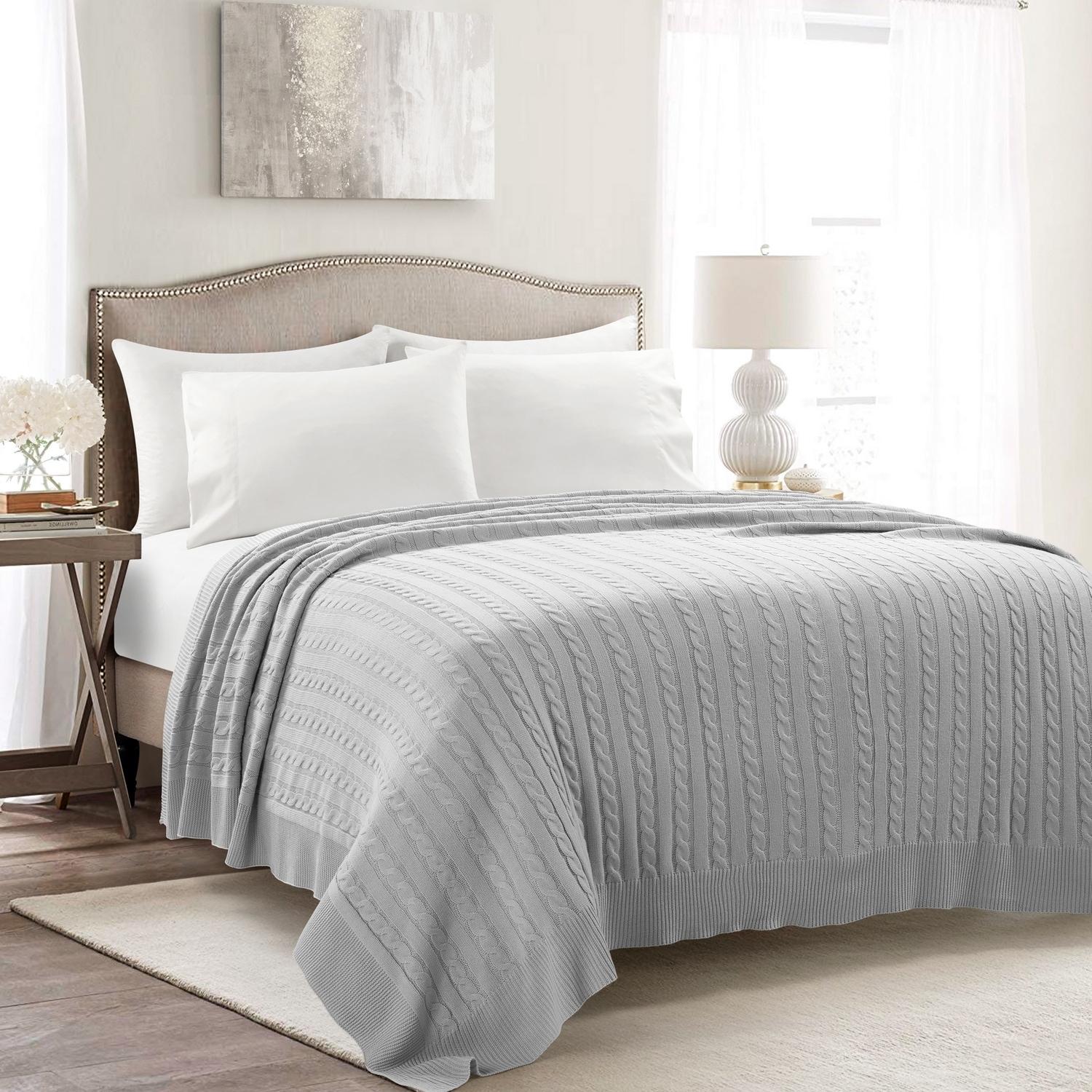 Light Gray Full/Queen Cable Knit Soft Blanket