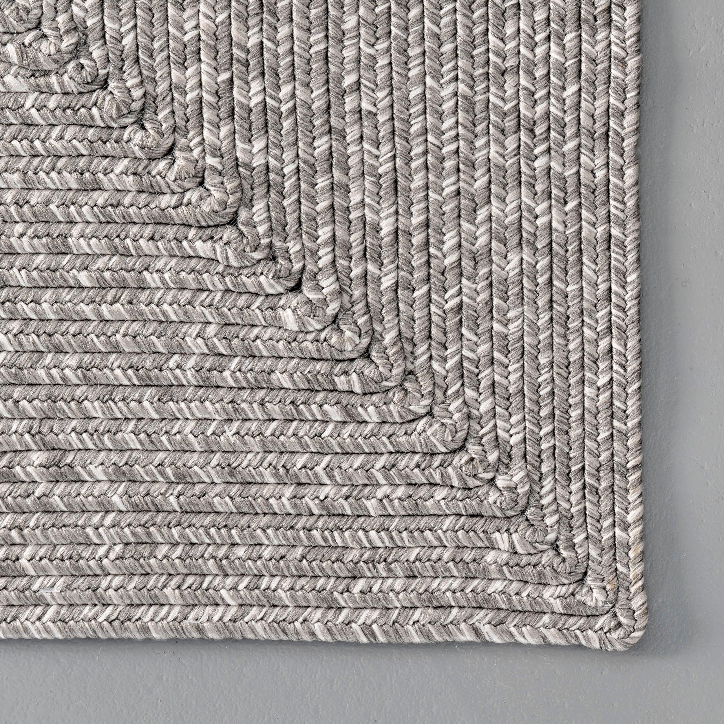 Nuloom Jayda Braided Gradience Indoor/Outdoor Outdoor - Light Gray 4' x 6'