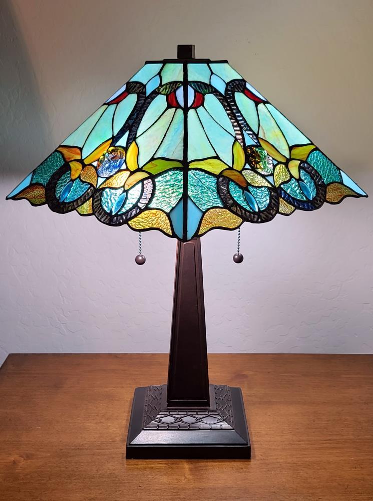 Amora Lighting Tiffany Style Table Lamp 20" Tall Stained Glass White Decor Nightstand Bedroom Handmade Gift