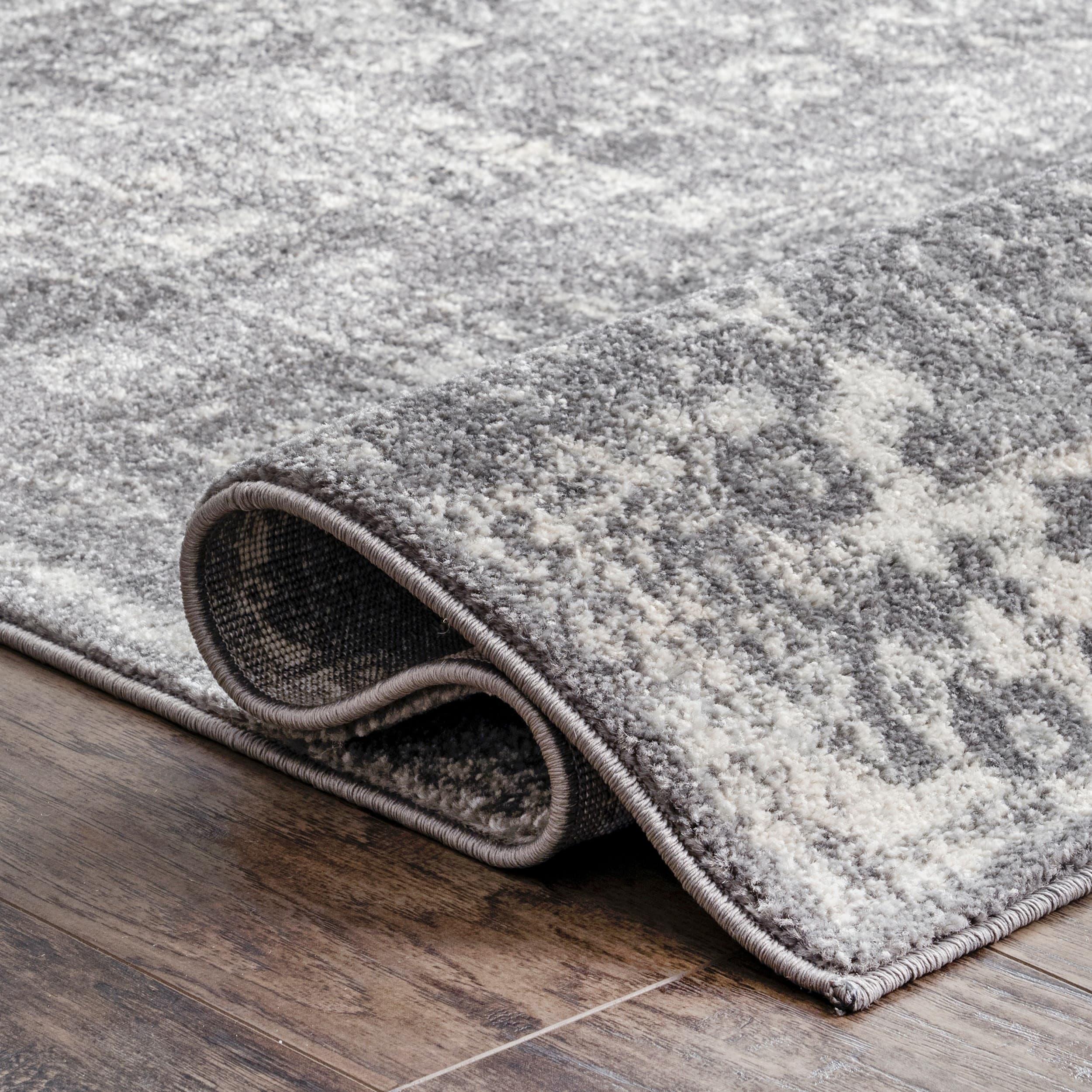 Nuloom Maranda Oriental/Persian 5x7 Indoor Area Rug for Living Room Bedroom Dining Room Kitchen, Dark Grey/Ivory