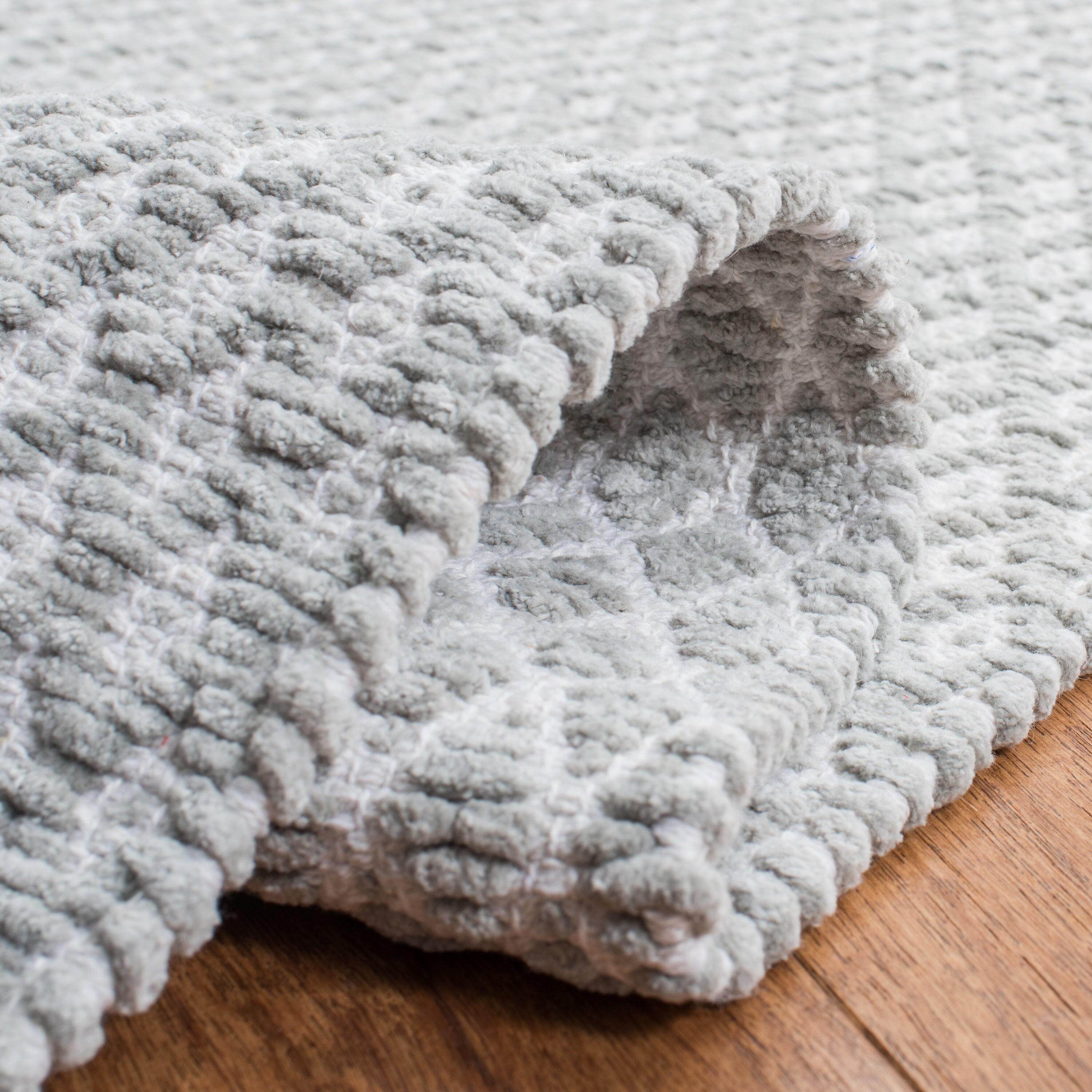 Boston BOS685 Power Loomed Area Rug - Grey - 8'x10' - Safavieh.