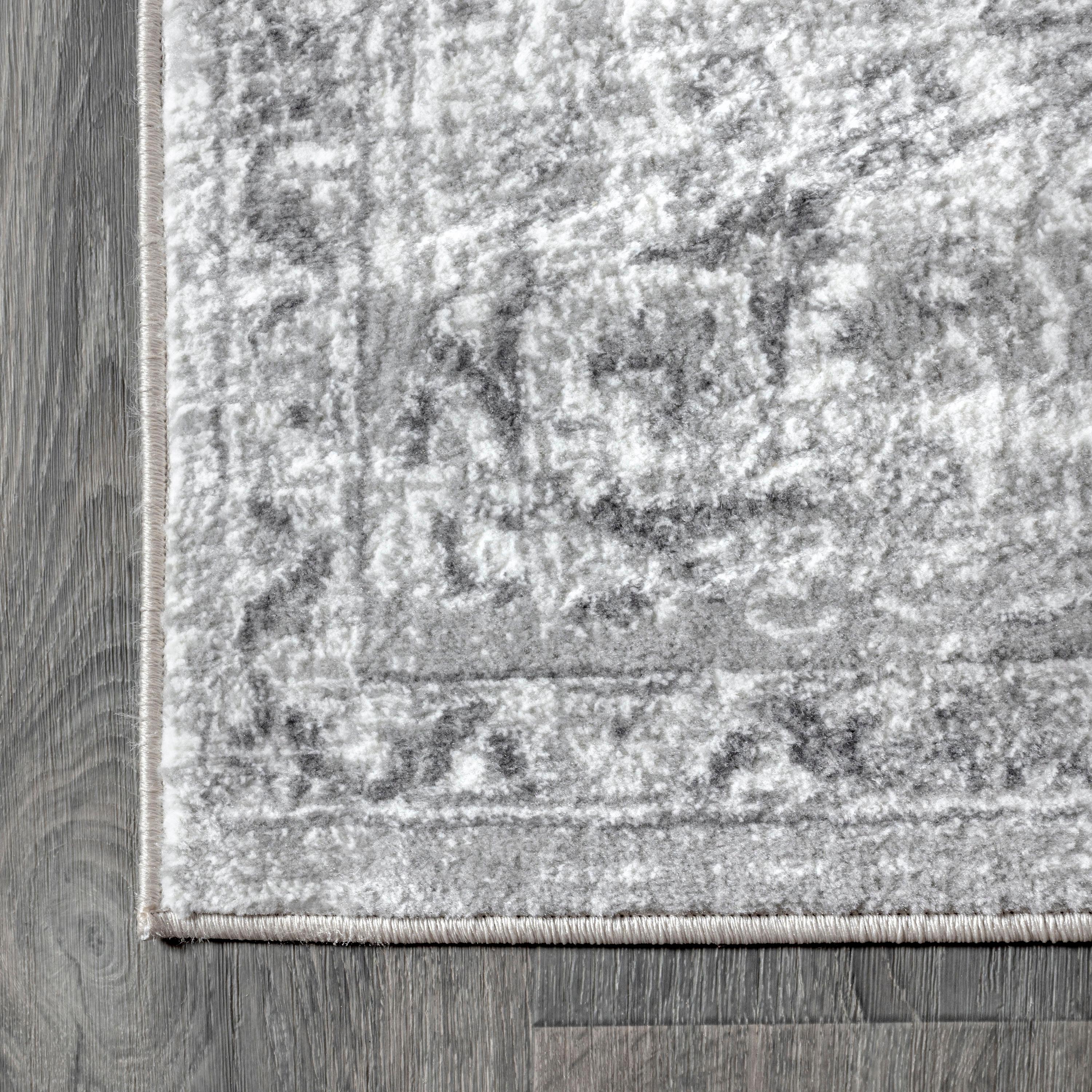4'x6' Modern Persian Vintage Area Rug, Light Grey - JONATHAN Y