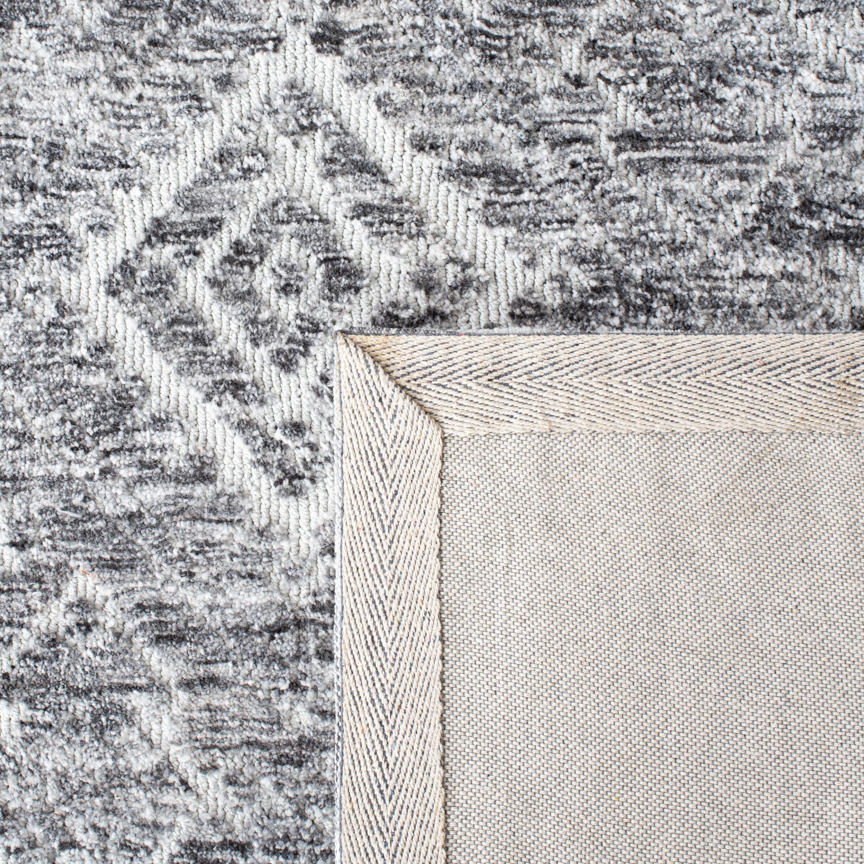 Roslyn ROS703 Hand Loomed Area Rug - Grey/Beige - 6'x9' - Safavieh.