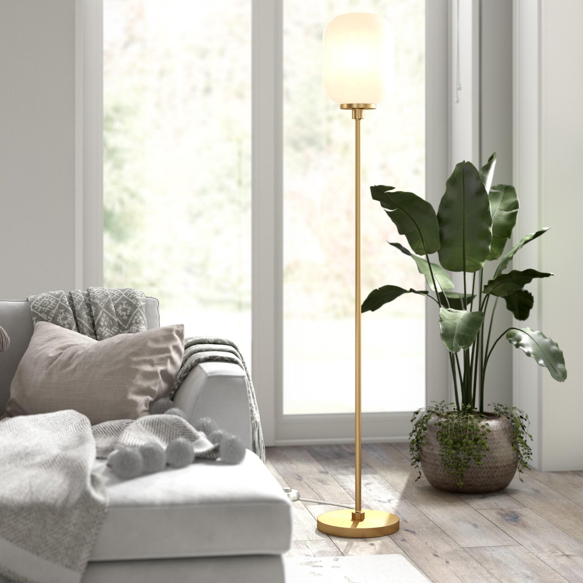 Evelyn&Zoe Agnolo Modern Farmhouse Metal Torchiere Floor Lamp, Brass