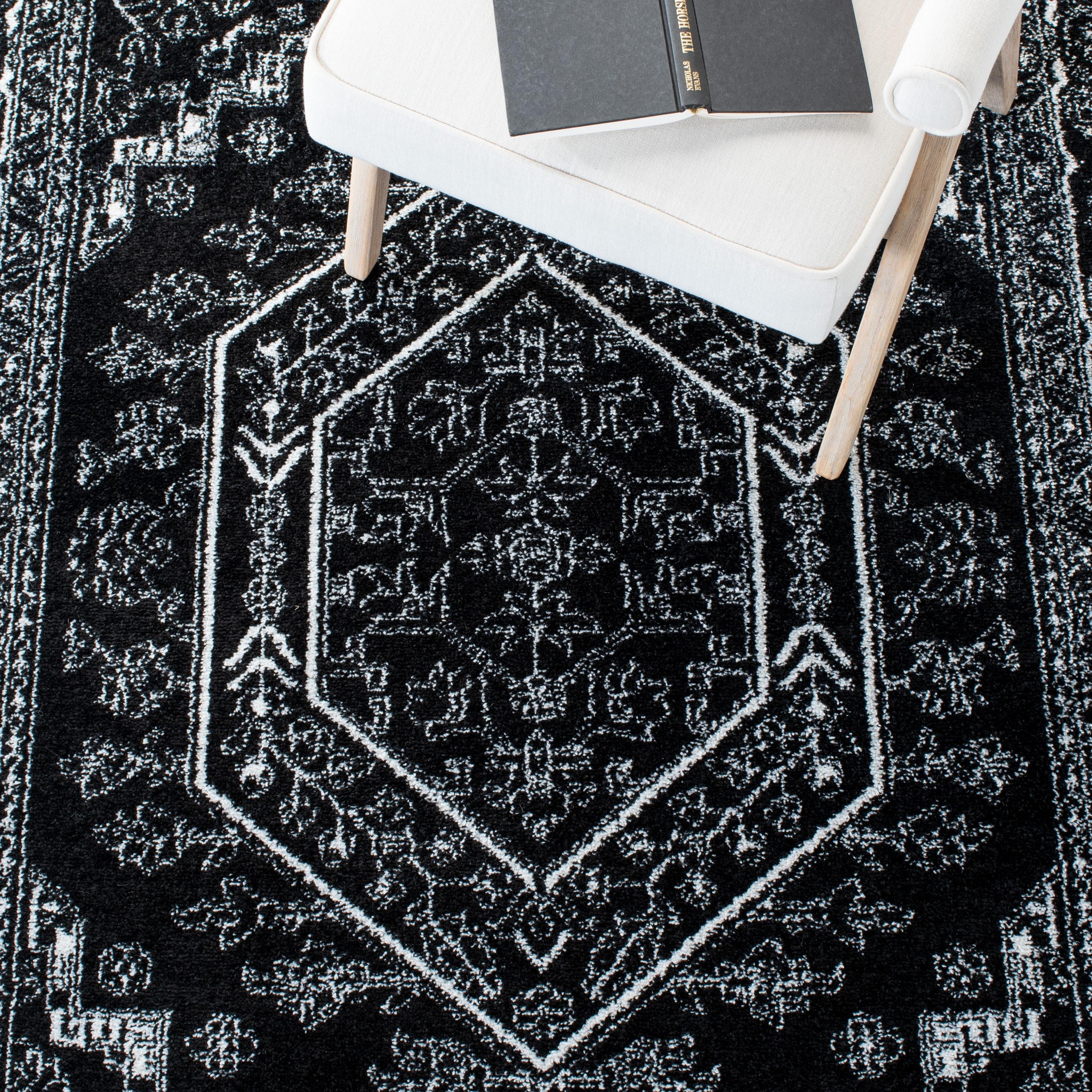 Adirondack ADR108 Power Loomed Area Rug - Black/Ivory - 5'1"x7'6" - Safavieh.