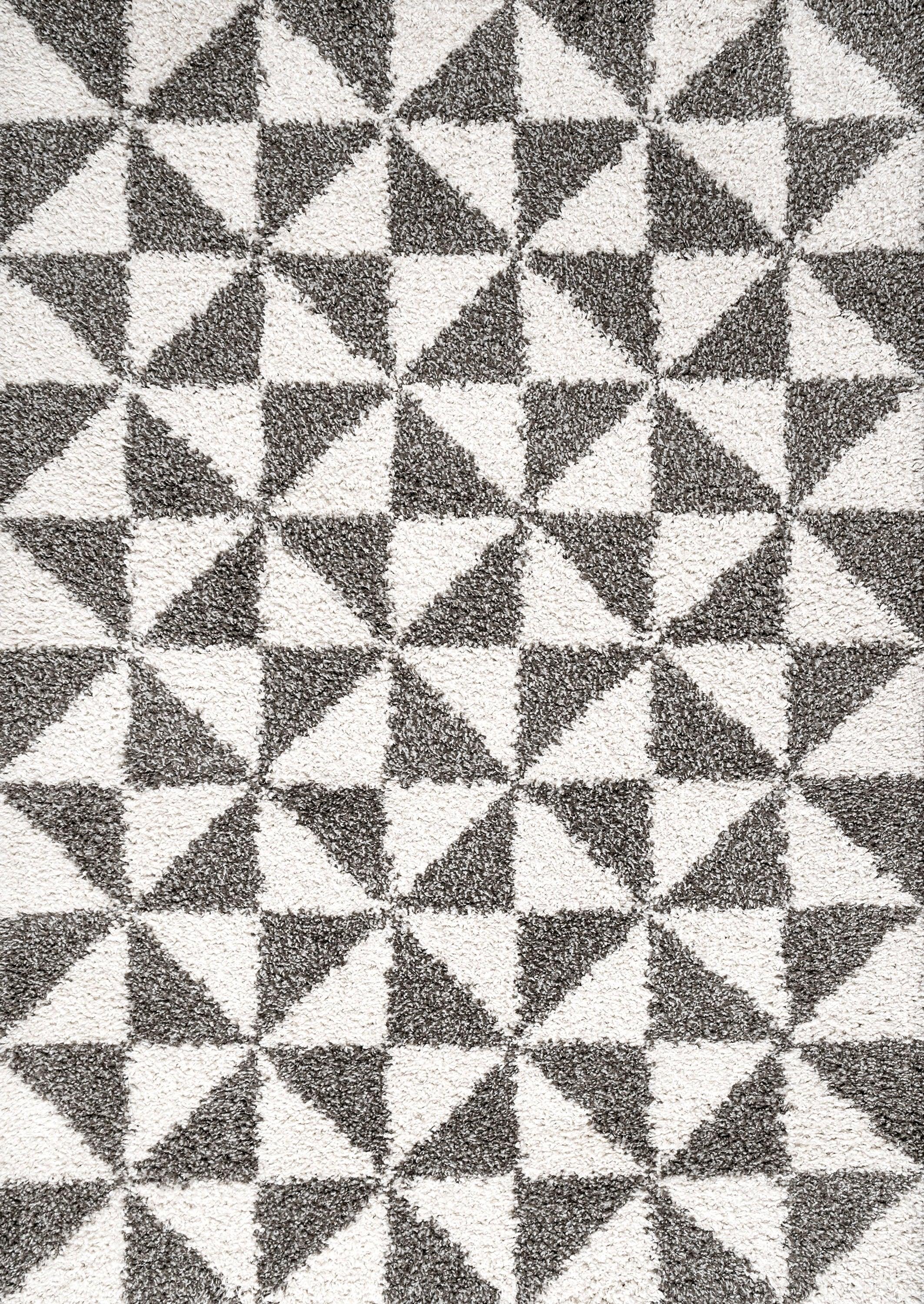 4'x6' Alcudia Geometric Shag Area Rug, Beige/Dark Gray - JONATHAN Y
