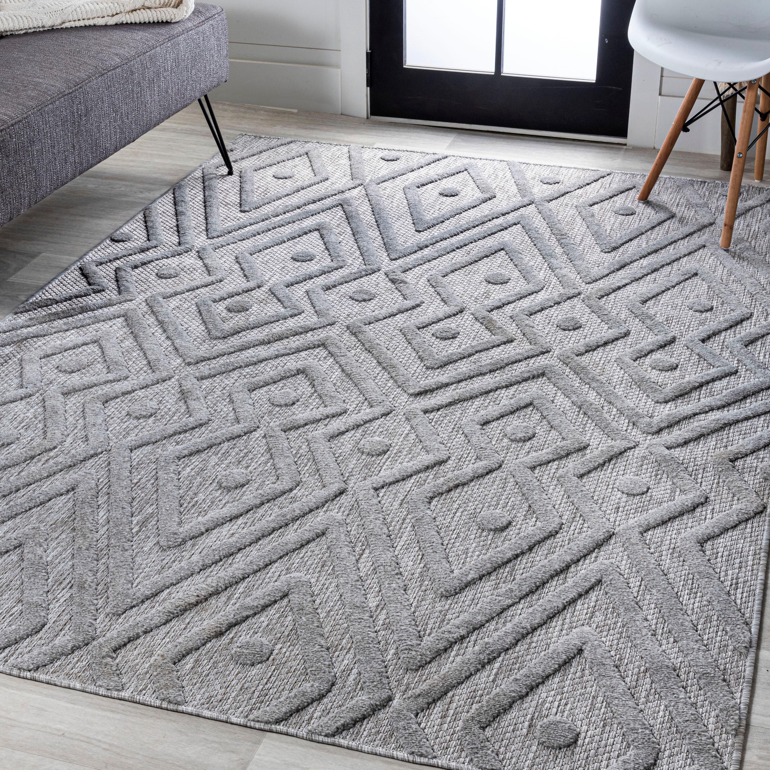 5'x8' Balansat Moroccan Diamond Indoor/Outdoor Area Rug, Light Gray - JONATHAN Y