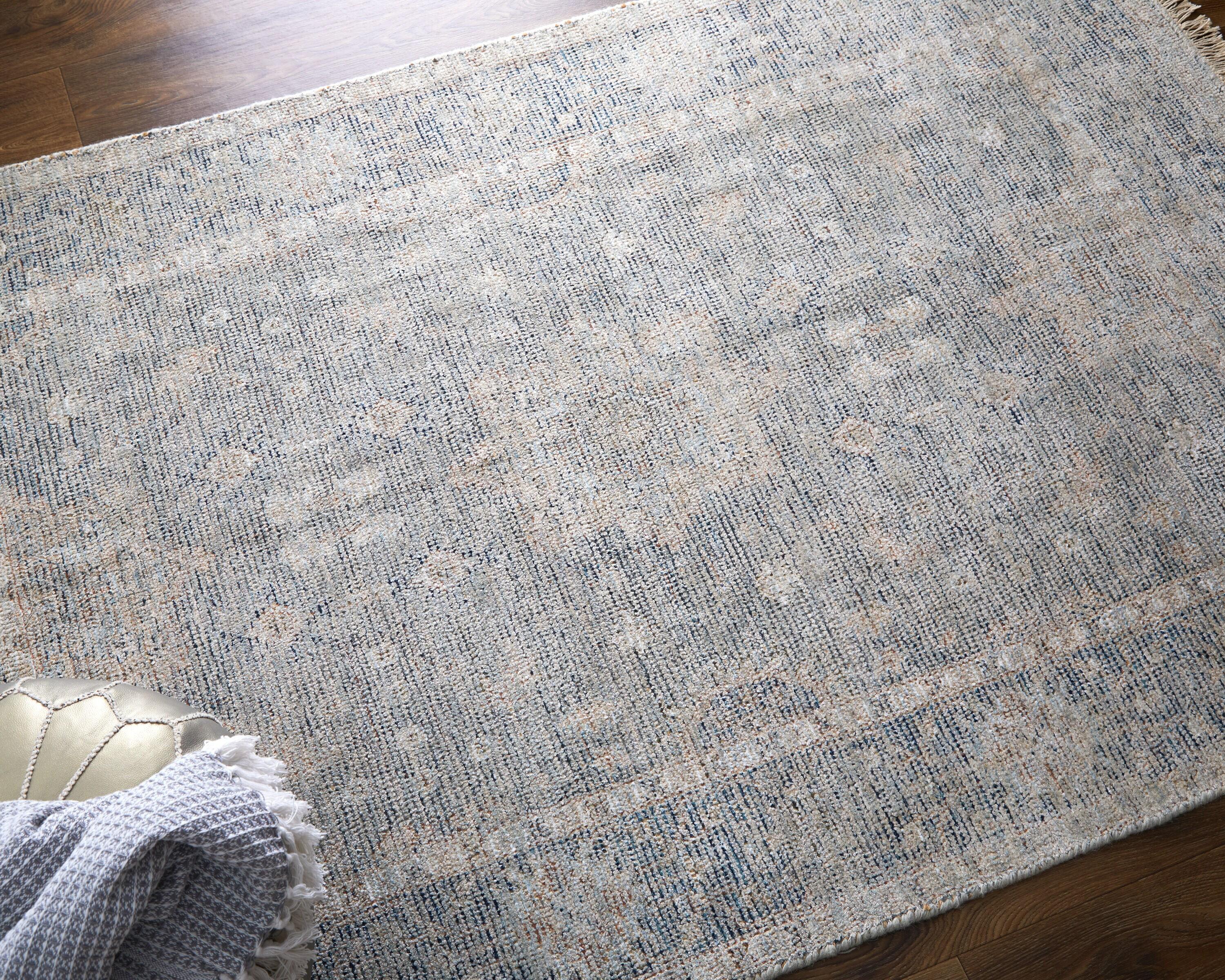 Caldwell Transitional Distressed Gray/Blue/Taupe Area Rug