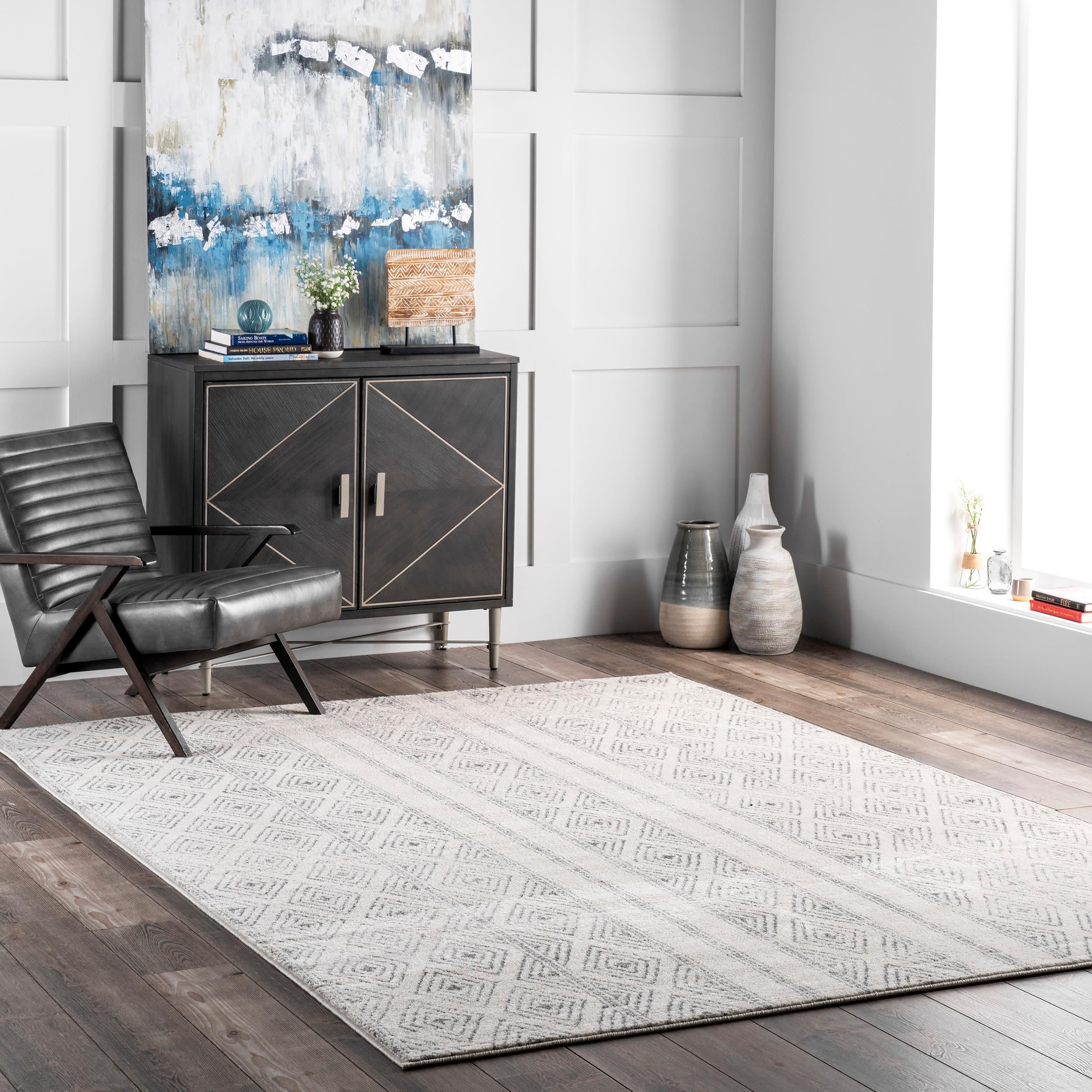 nuLOOM Sarina Diamonds Area Rug