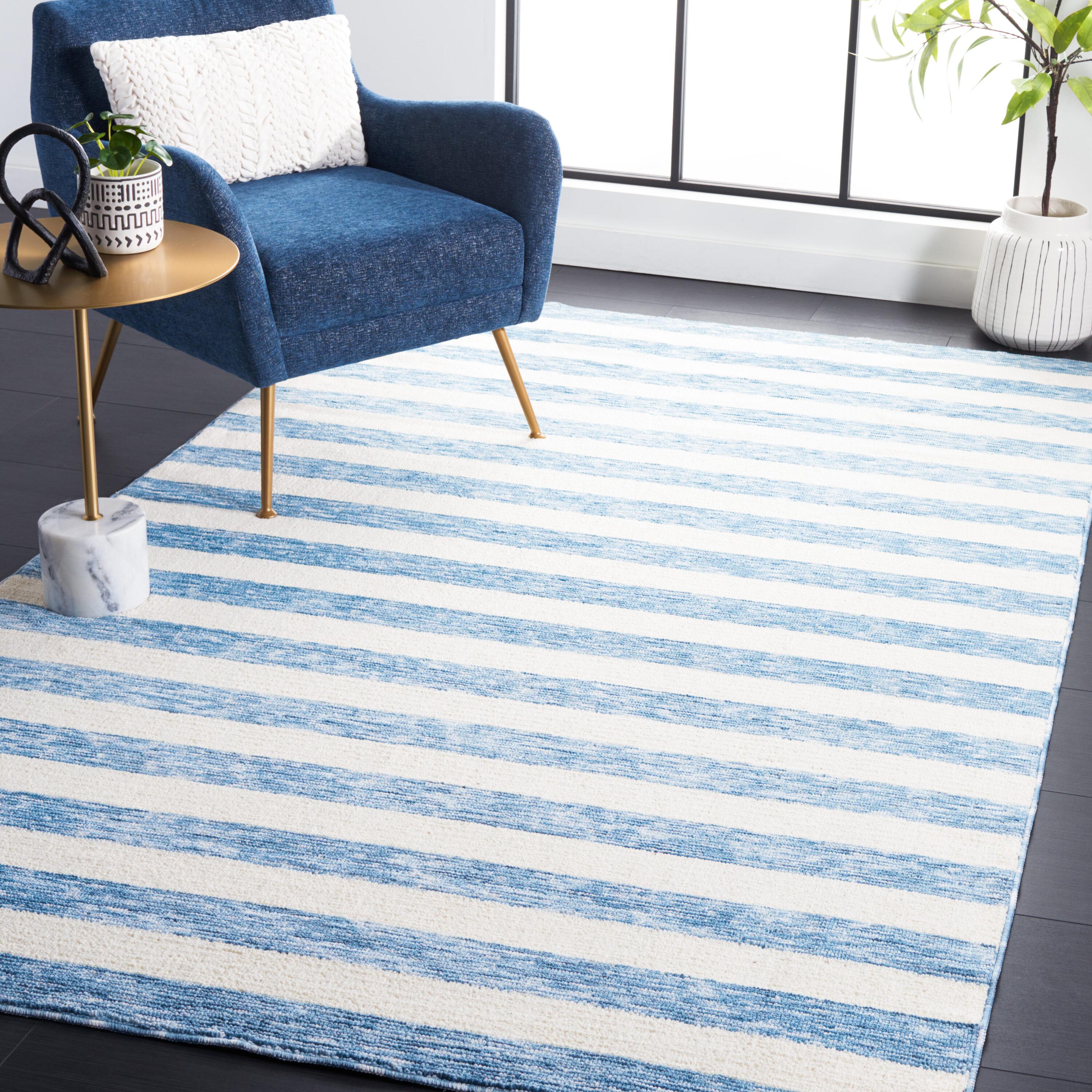 Easy Care ECR115 Power Loomed Machine Washable Area Rug - Light Blue/Ivory - 3'x5' - Safavieh.