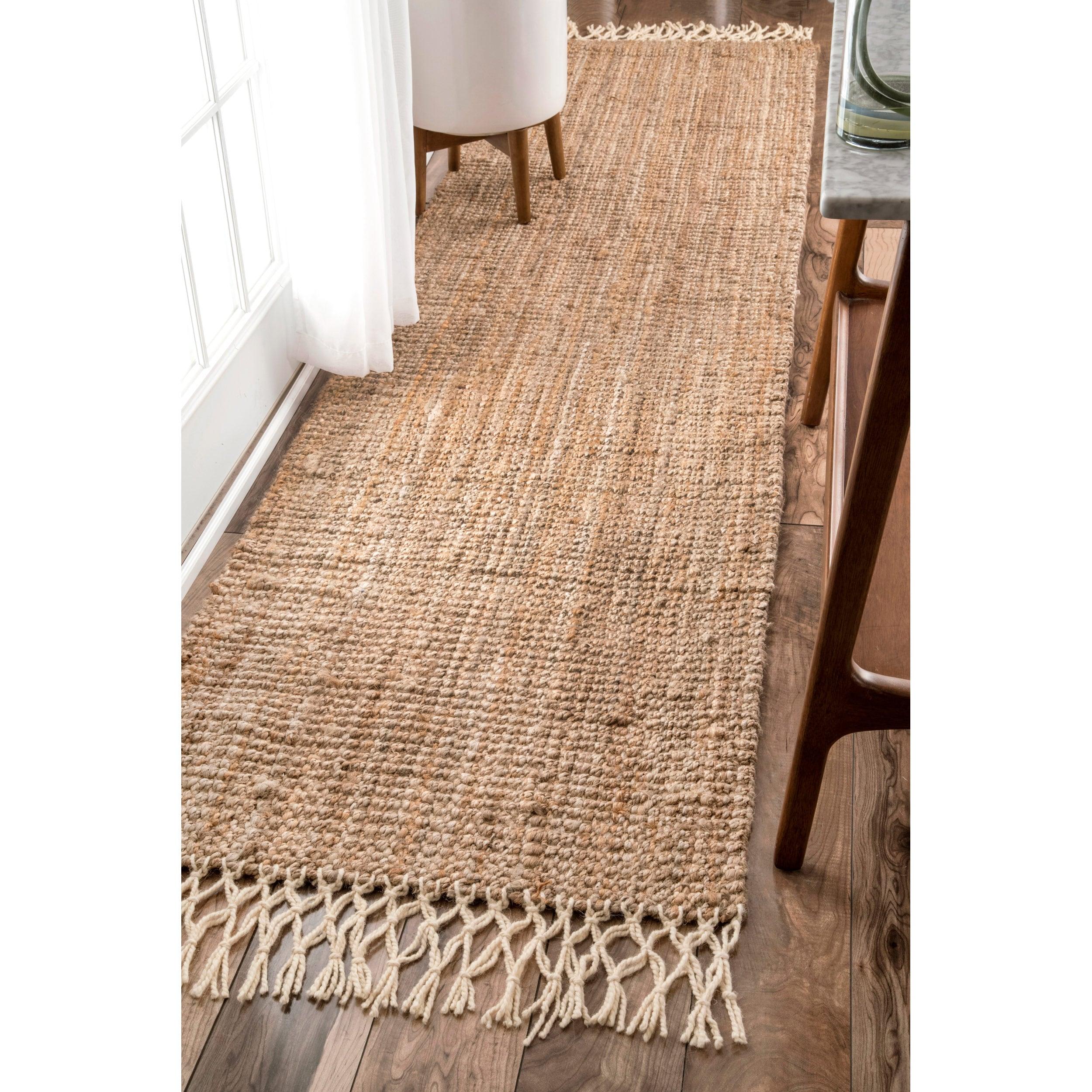 nuLOOM Raleigh Jute Tasseled Natural 2' 6" x 8' Farmhouse Runner Rug