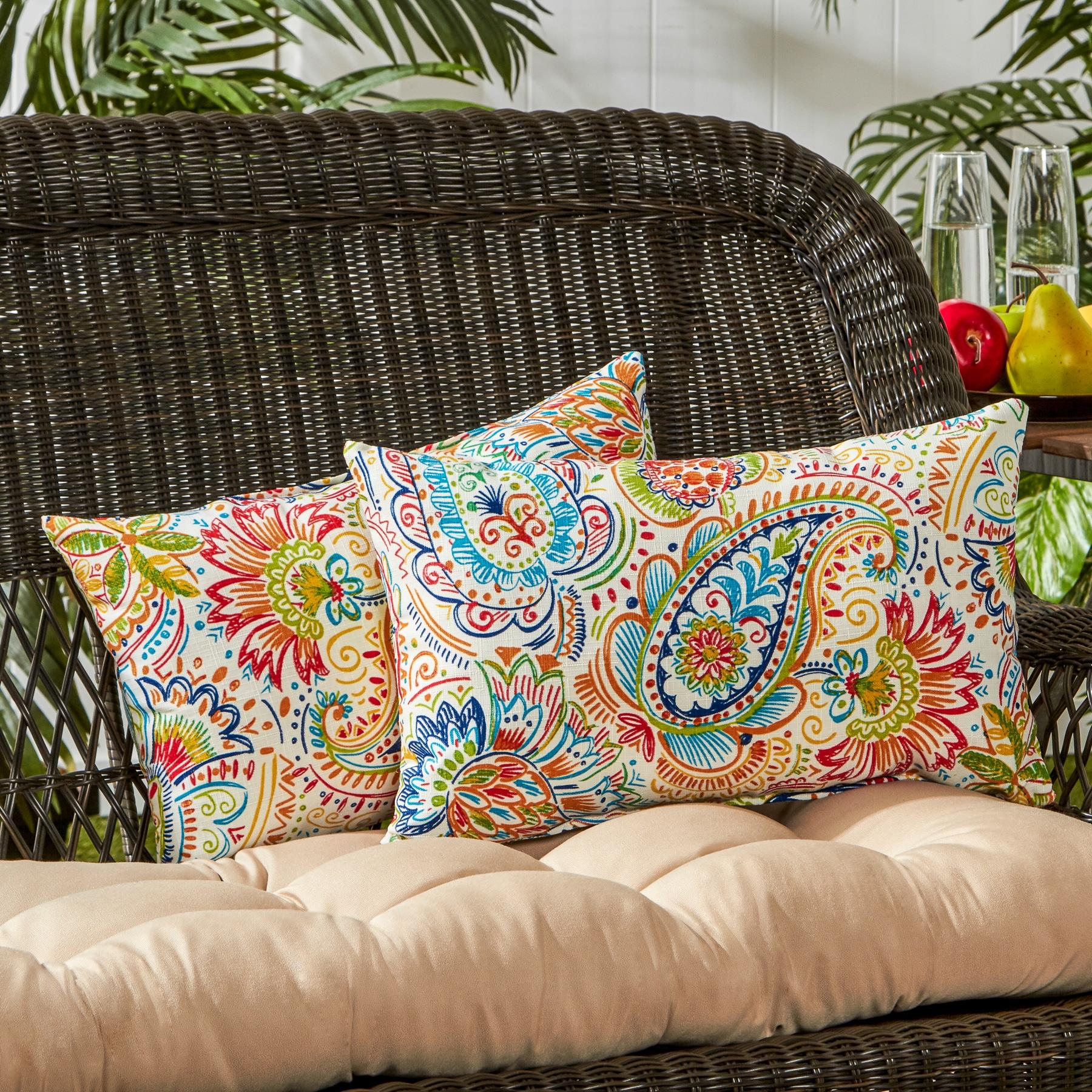 Indoor/Outdoor Reversible Throw Pillow