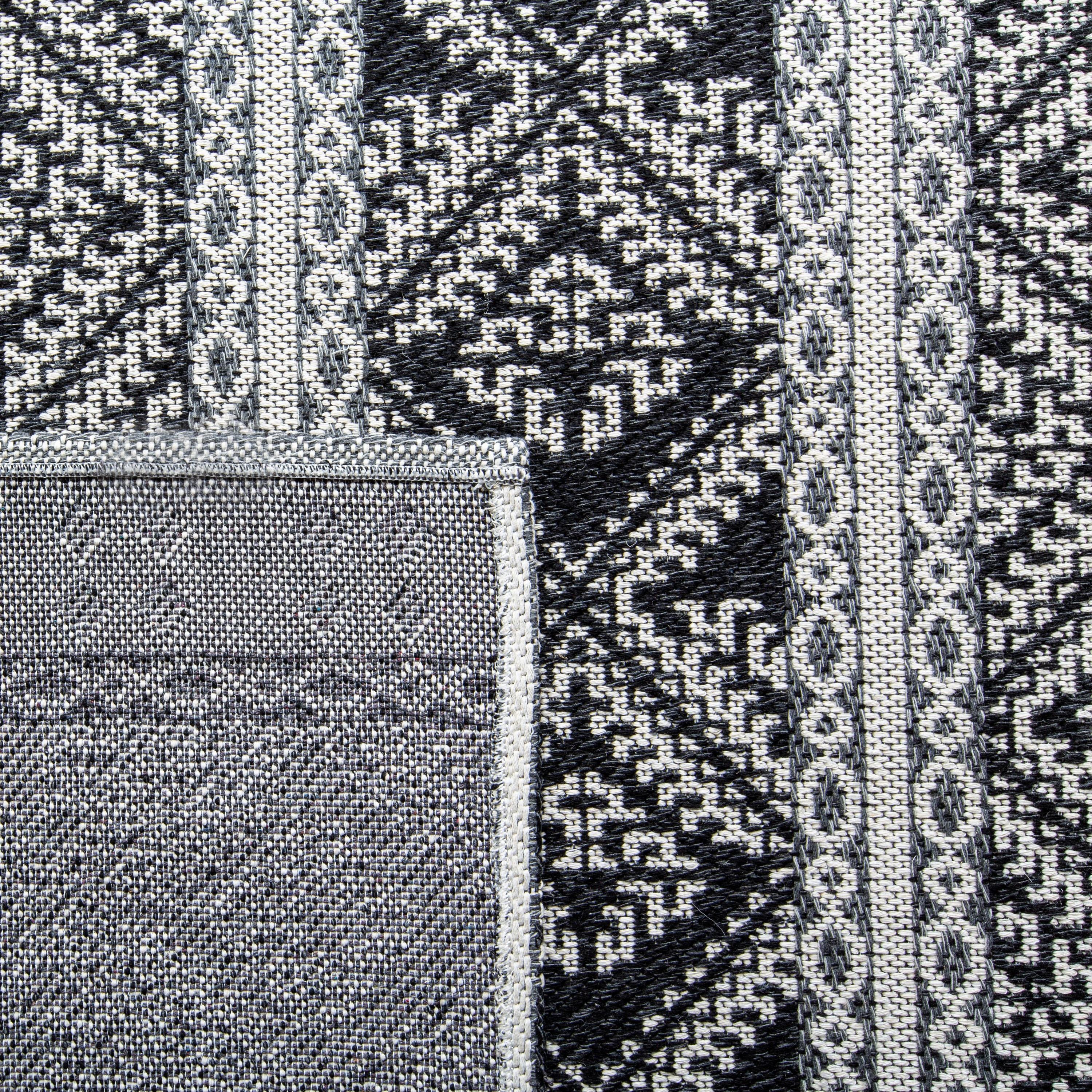 Augustine AGT445 Machine Made Indoor Area Rug - Black/Cream - 8'x10' - Safavieh
