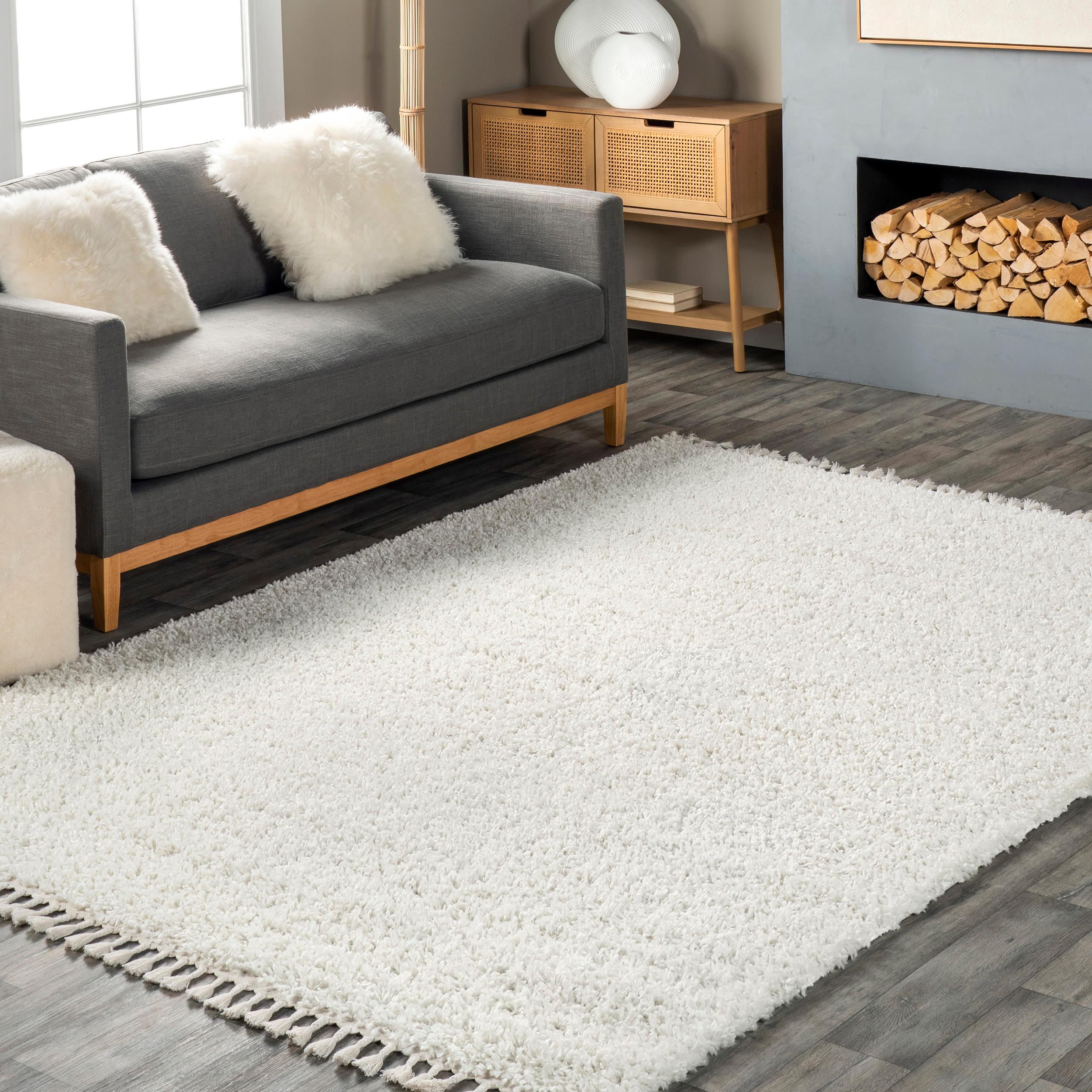 Nuloom Neva Solid 5x8 Shag Indoor Area Rug for Living Room Bedroom Dining Room Nursery, Ivory