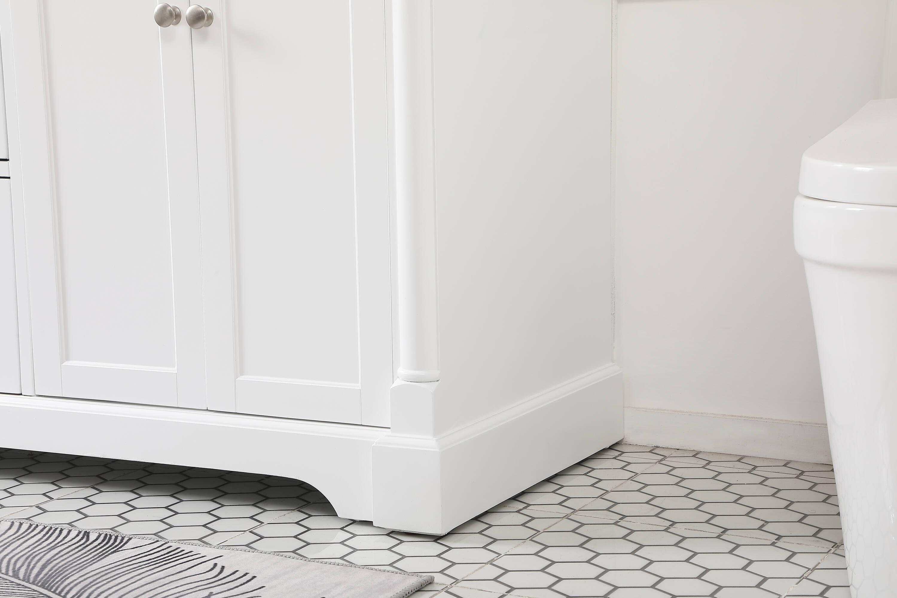 Elegant Decor Clarence 60" Solid Wood and Metal Double Bathroom Vanity in White