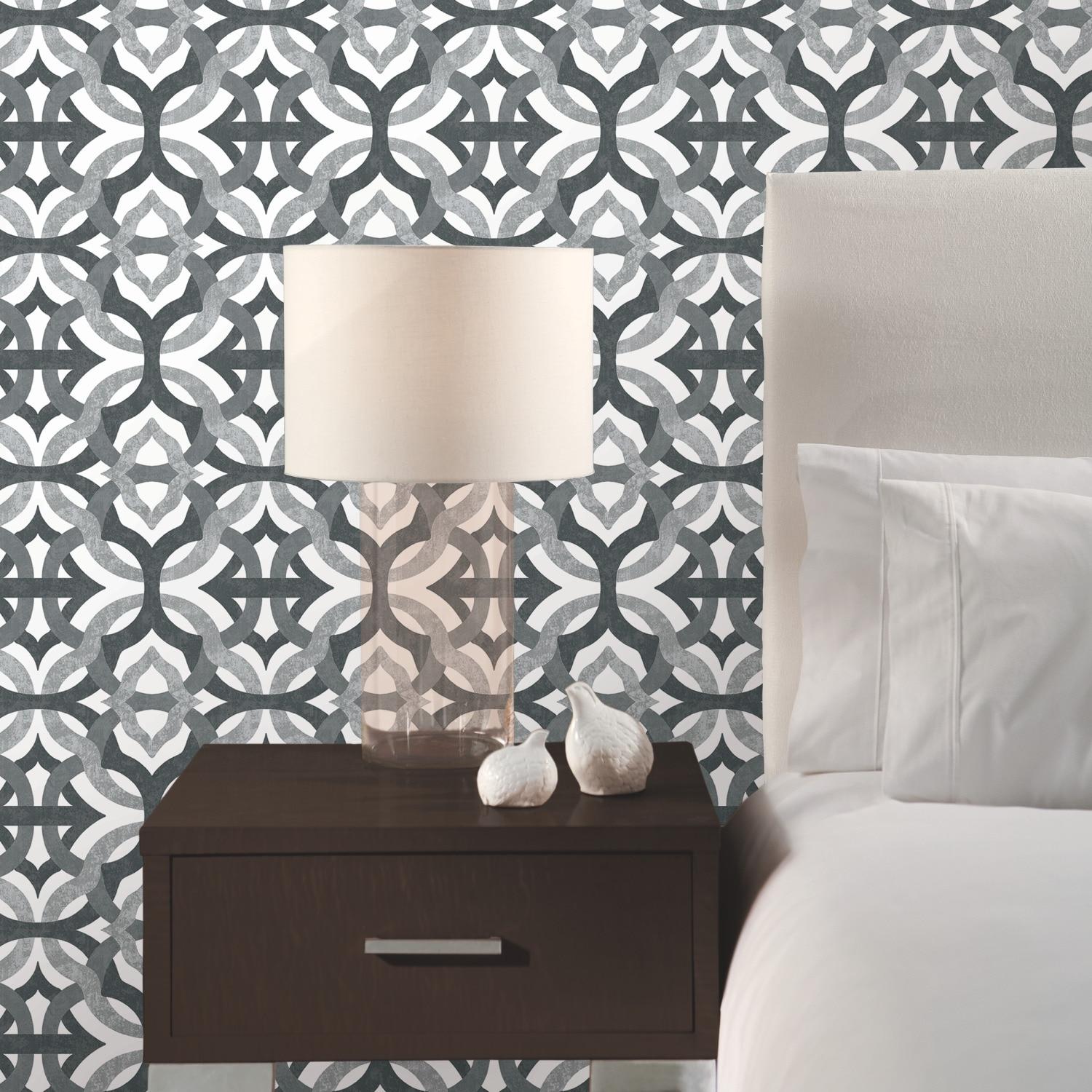 Waverly Peel & Stick Geometric Roll