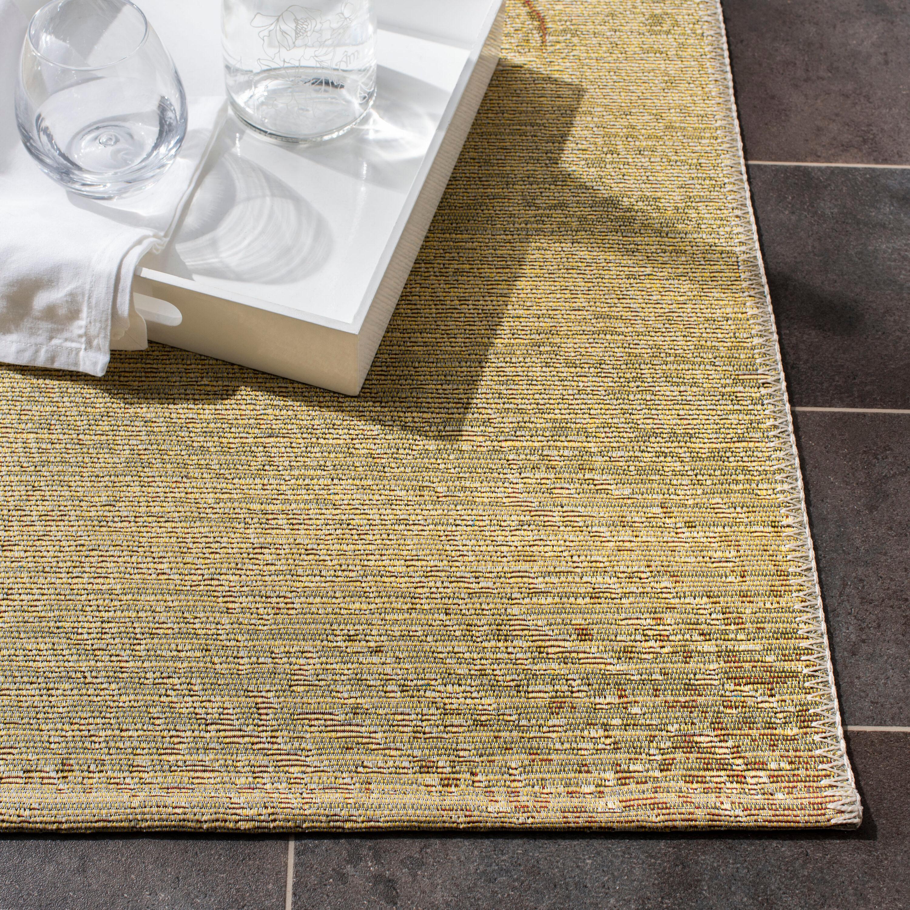 Barbados 500 BAR550 Power Loomed Indoor/Outdoor Area Rug - Gold/Blue - 6'6"x9'4" - Safavieh