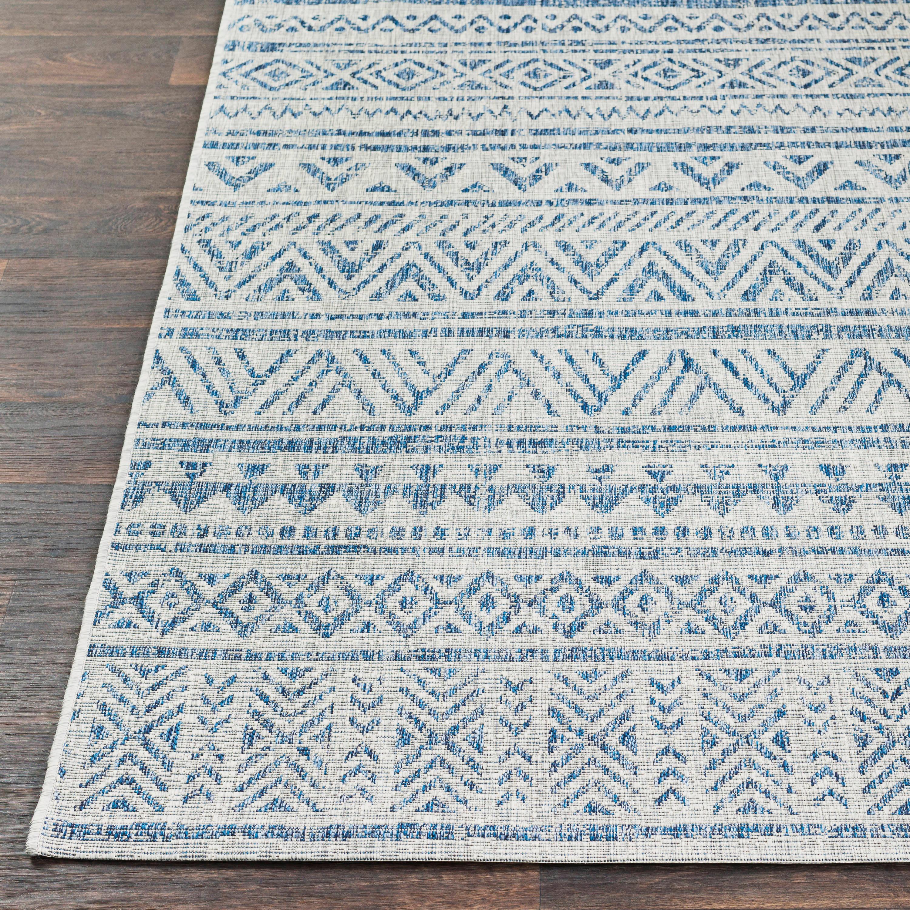 Livabliss Eagean 2 x 3 (ft) Polypropylene Blue Rectangular Indoor Chevron Global Area rug