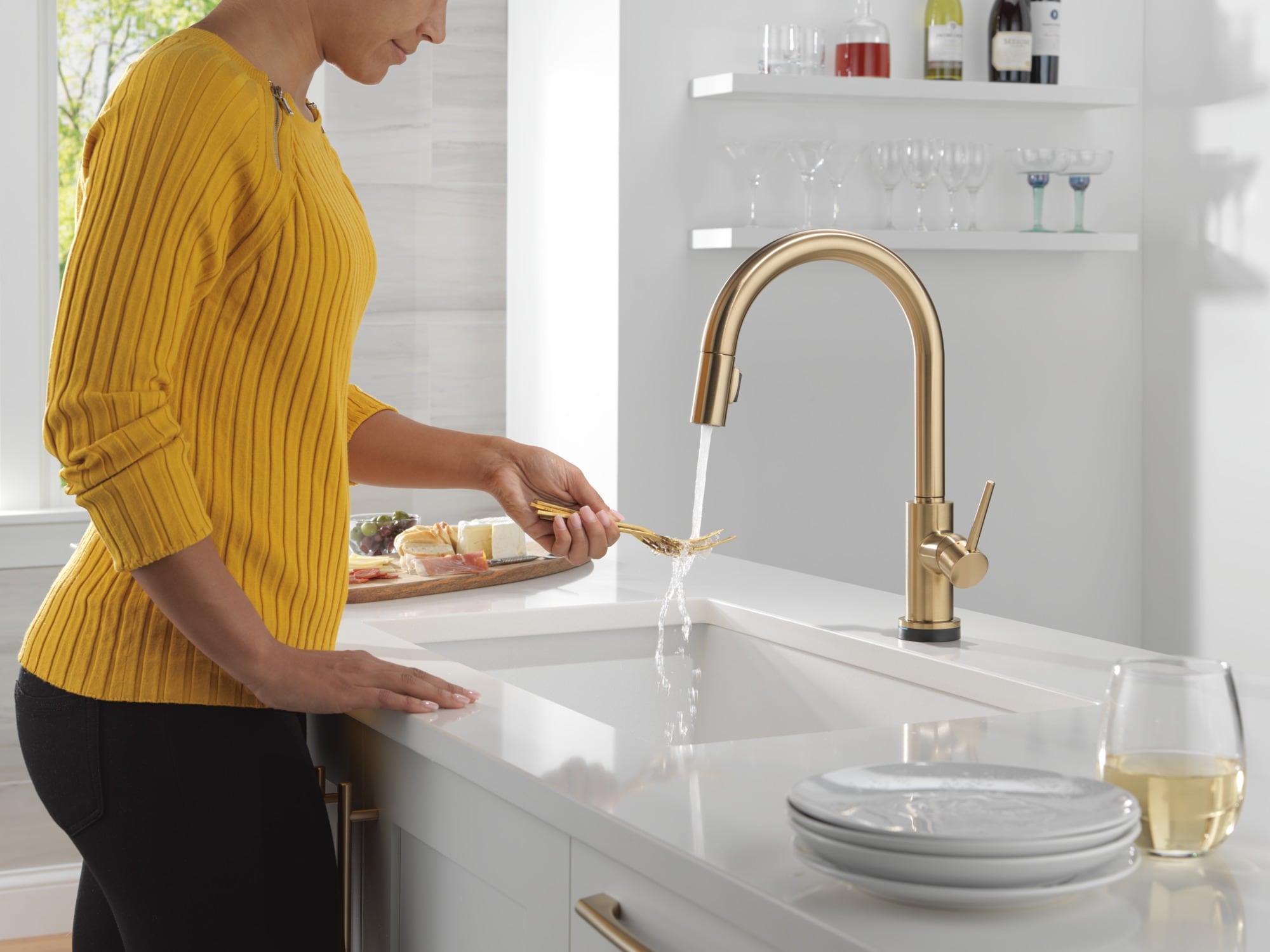 Trinsic Pull Down Sprayer Touch Kitchen Sink Faucet, Touch Control Kitchen Faucet