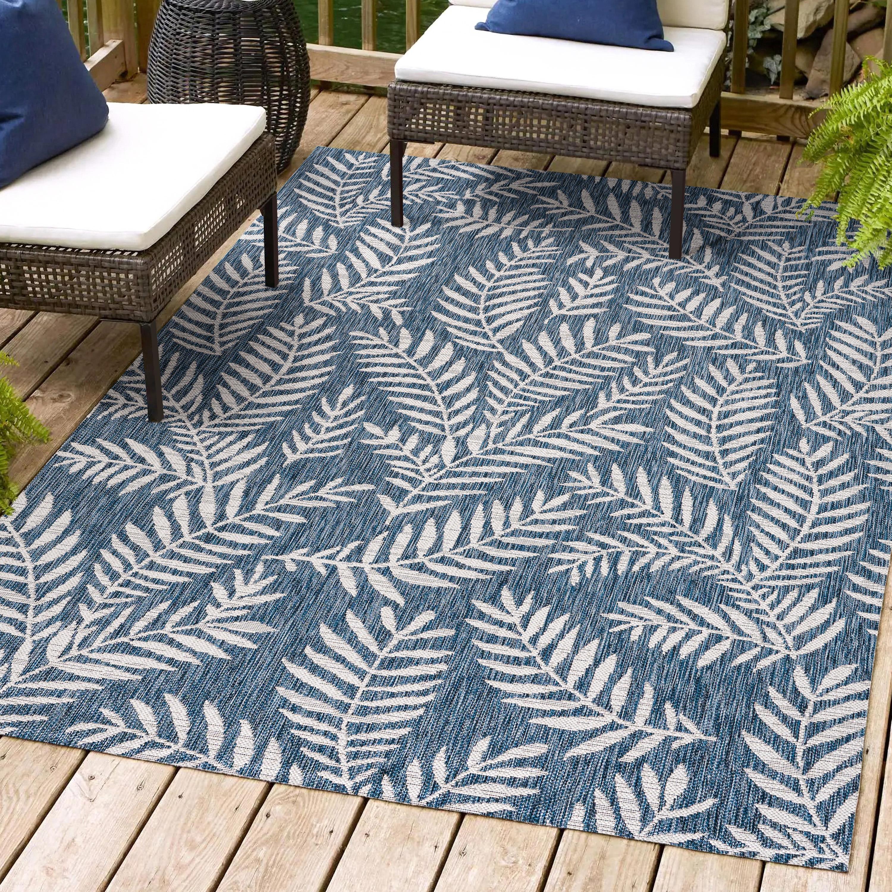 5'x8' Nevis Palm Frond Indoor/Outdoor Area Rug, Navy/Ivory - JONATHAN Y