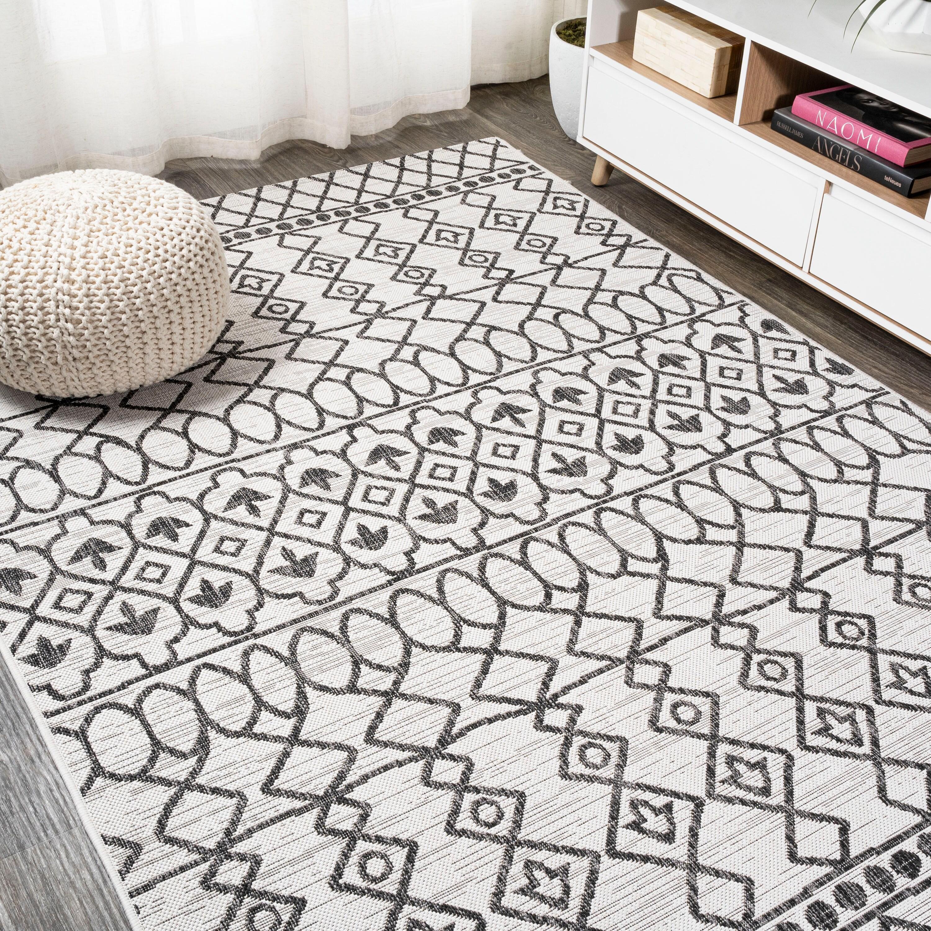 3'x5' Kafel Modern Bohemian Indoor/Outdoor Area Rug, Ivory/Black - JONATHAN Y