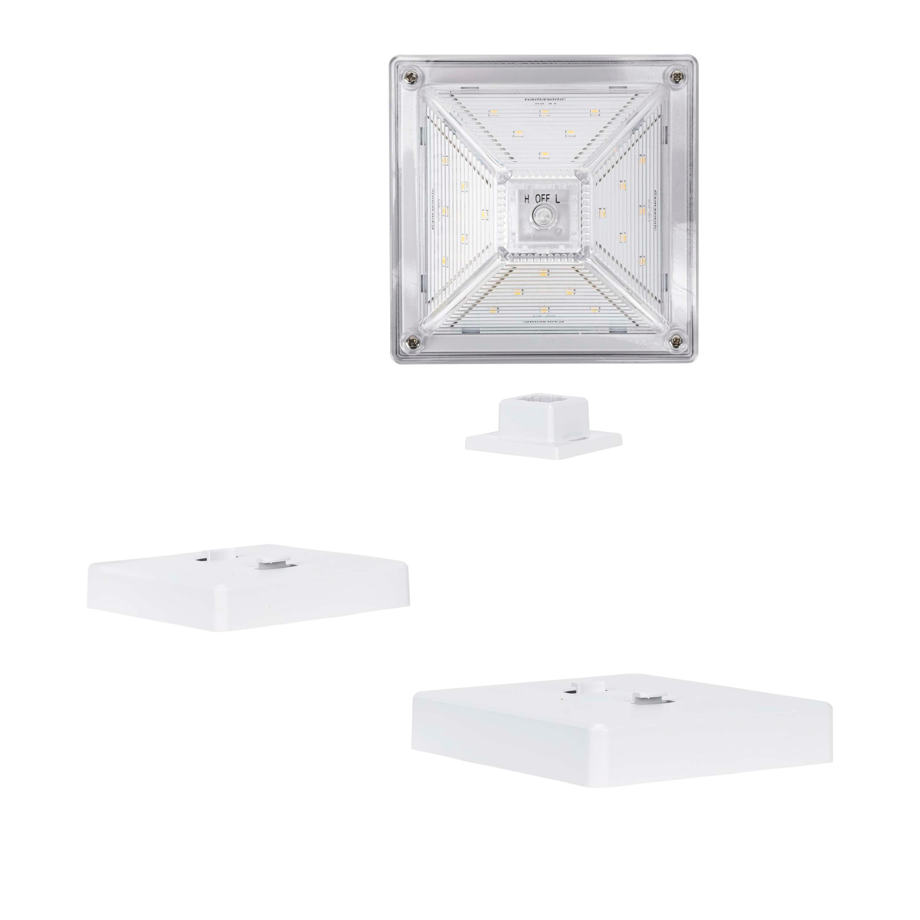 Gama Sonic Luxor Black 4x4 and 5x5 Solar LED Deck Post Cap Light with Warm White and Hi/Lo Mode for Backyard and Wood Fence(2-Pack) (Set of 2)