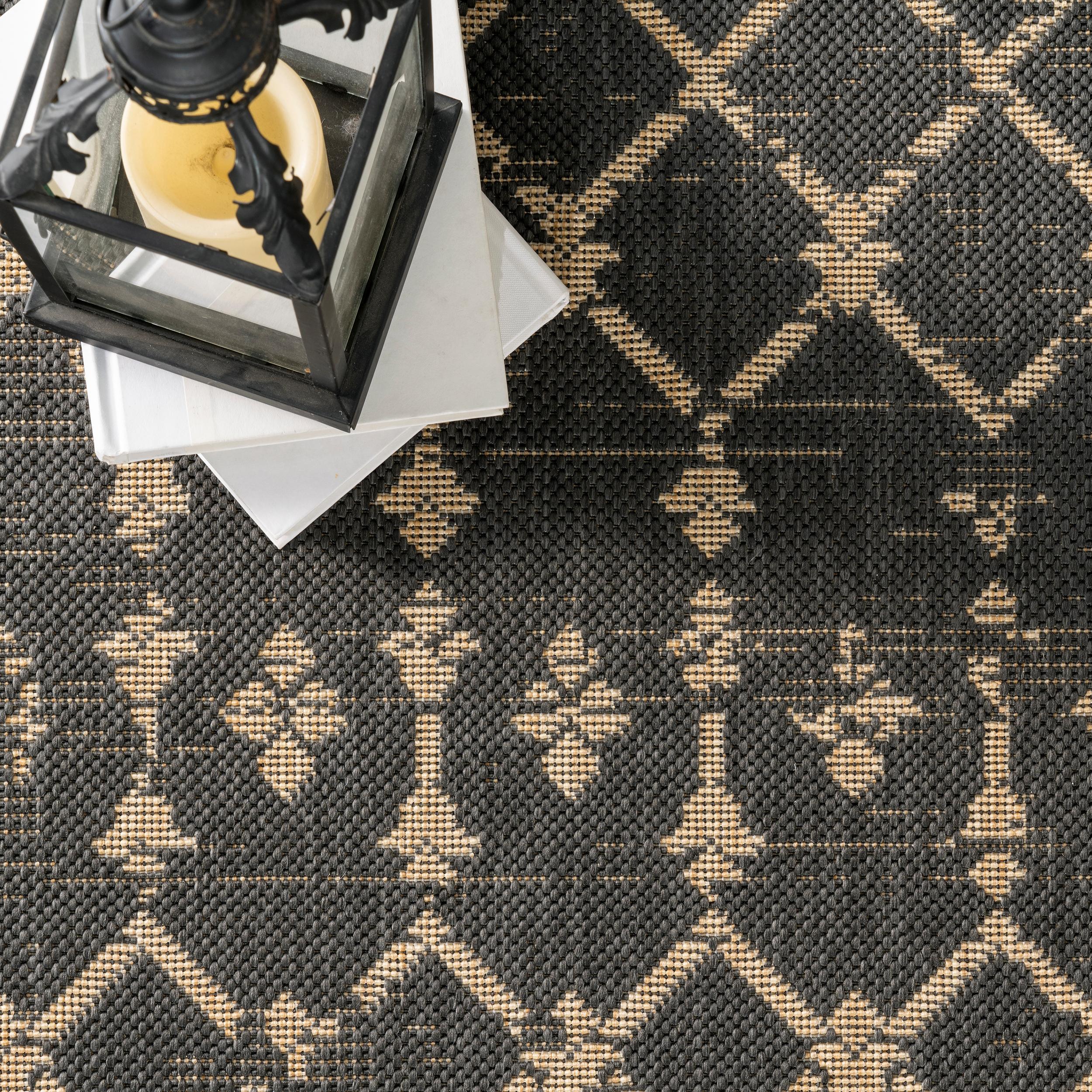 Nuloom Grayson Moroccan Trellis Indoor and Outdoor Area Rug, Gray, 6'7"x9'