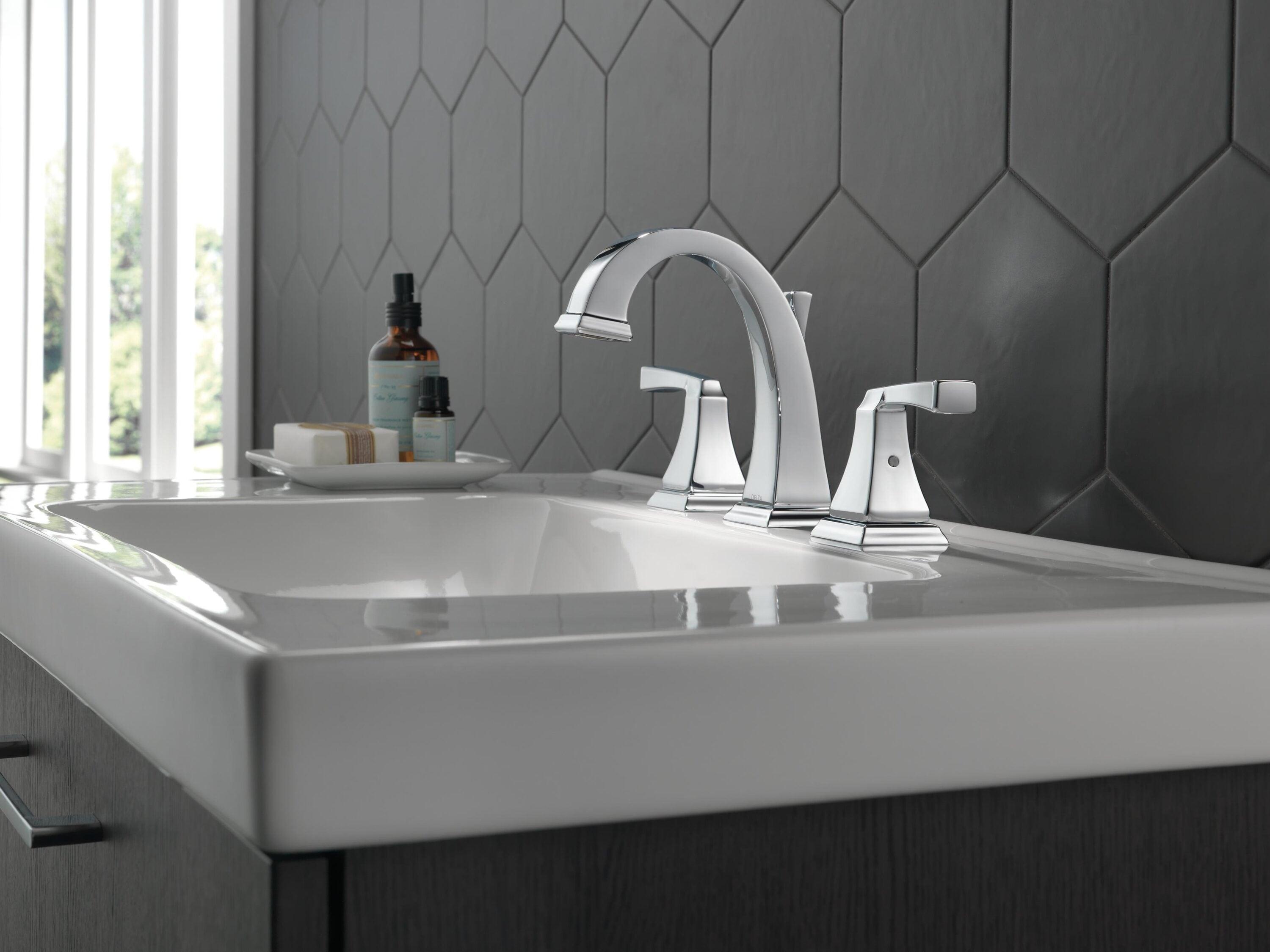 Dryden Widespread Bathroom Faucet 3 Hole, 2-handle Bathroom Sink Faucet with Drain Assembly