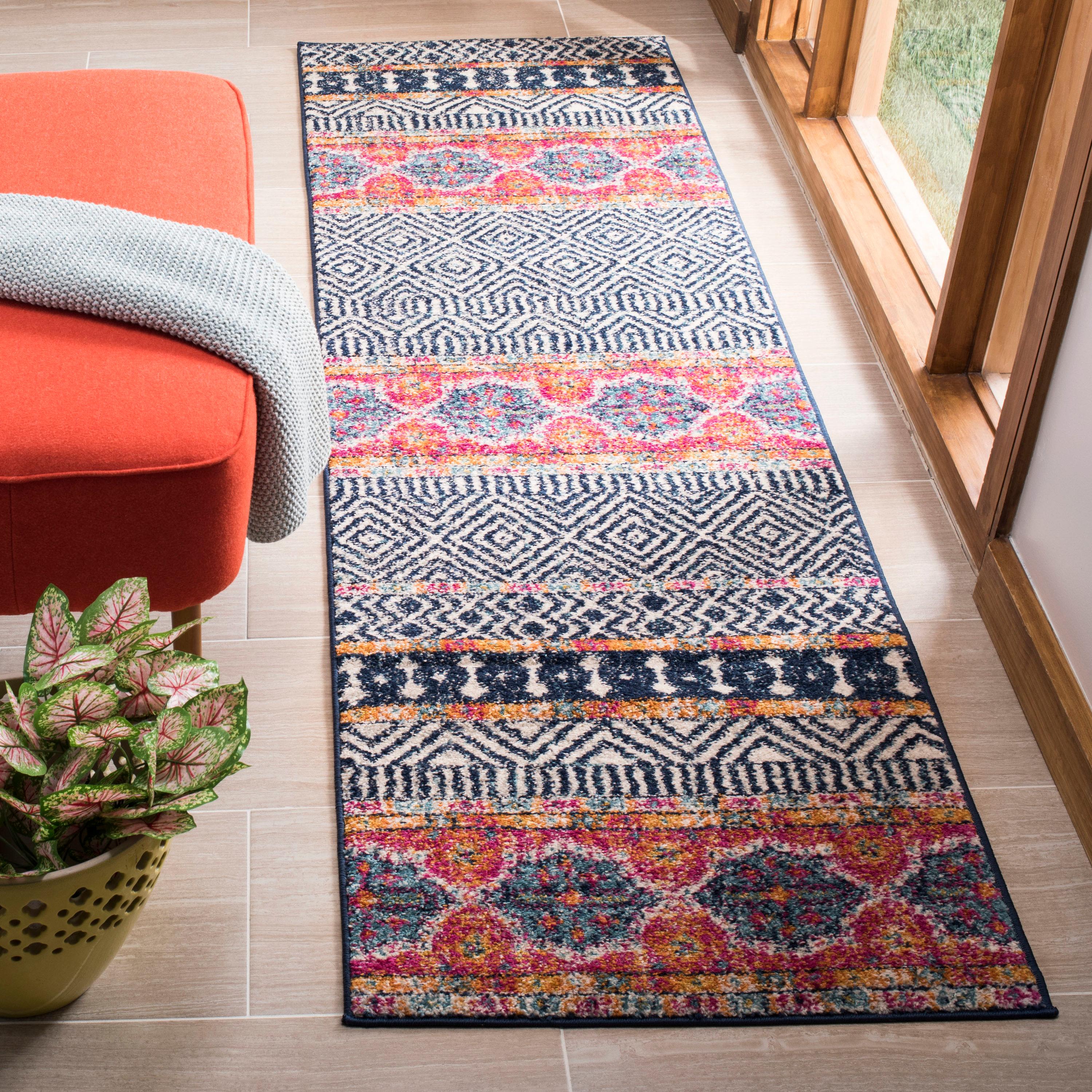 Madison MAD797 Power Loomed Runner Rug - Navy/Ivory - 2'3"x22' - Safavieh.