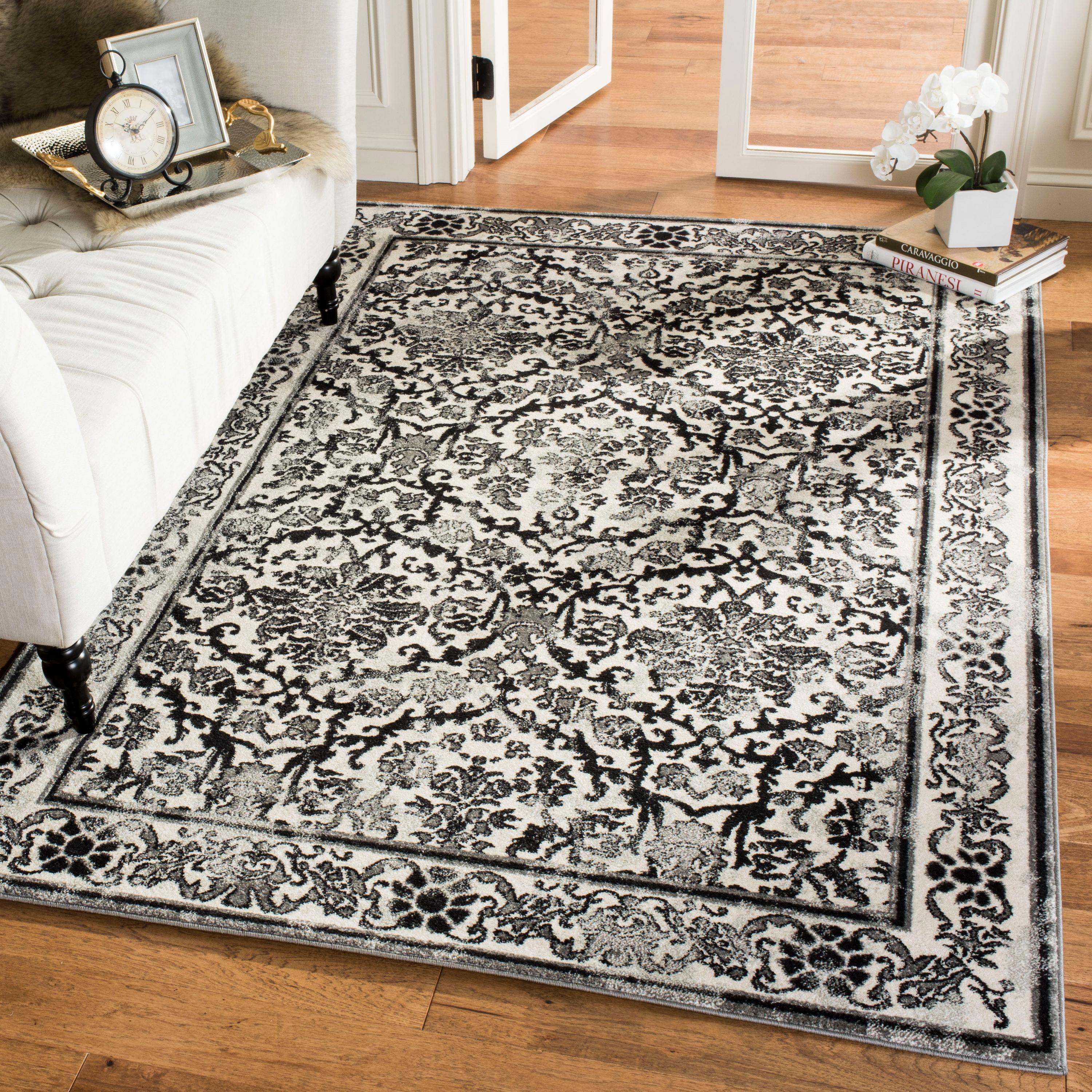 Evoke EVK242 Power Loomed Indoor Area Rug - Ivory/Grey - 8'x10' - Safavieh