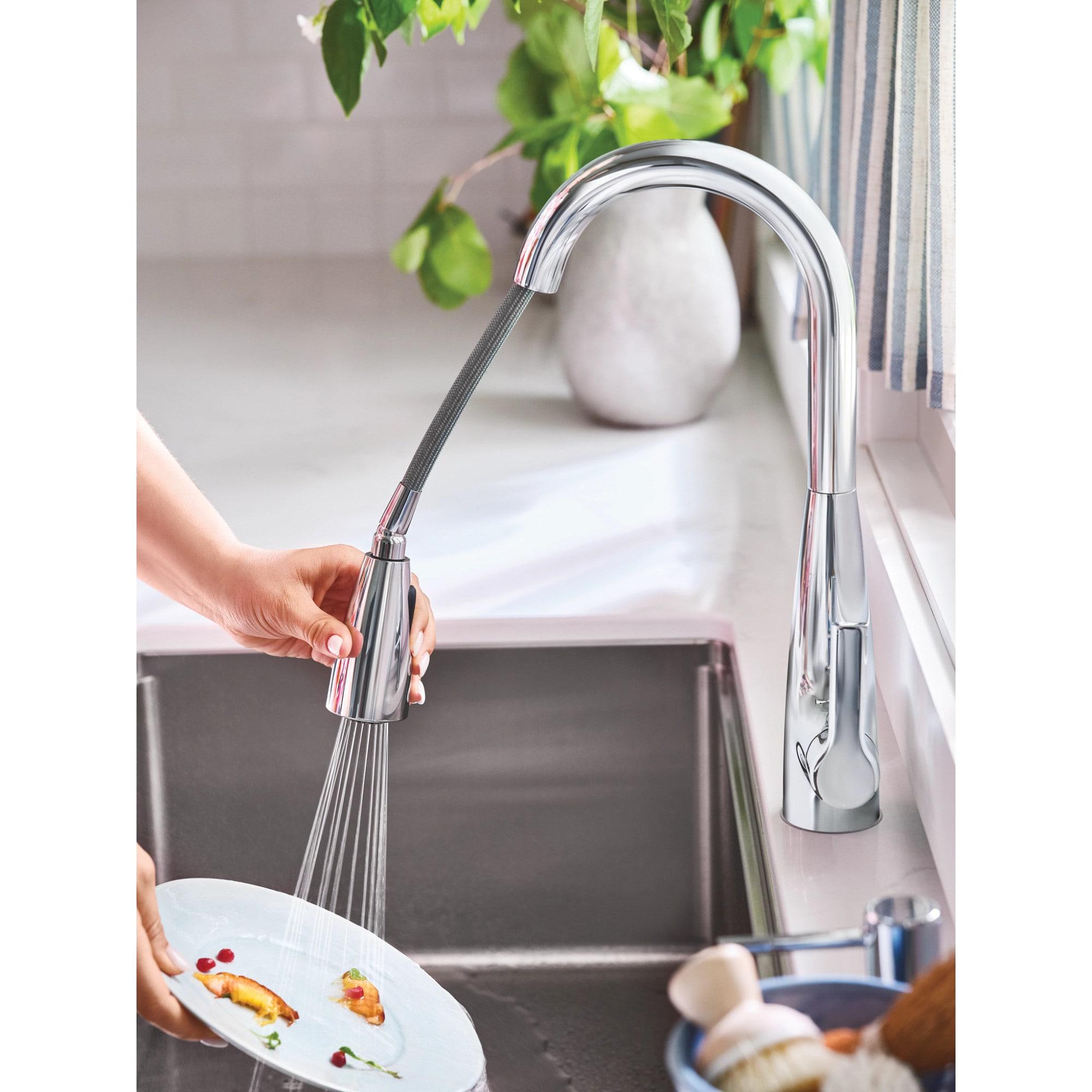 Haelyn Touchless Single-Handle Pulldown Sprayer Kitchen Faucet with MotionSense Wave and Power Clean