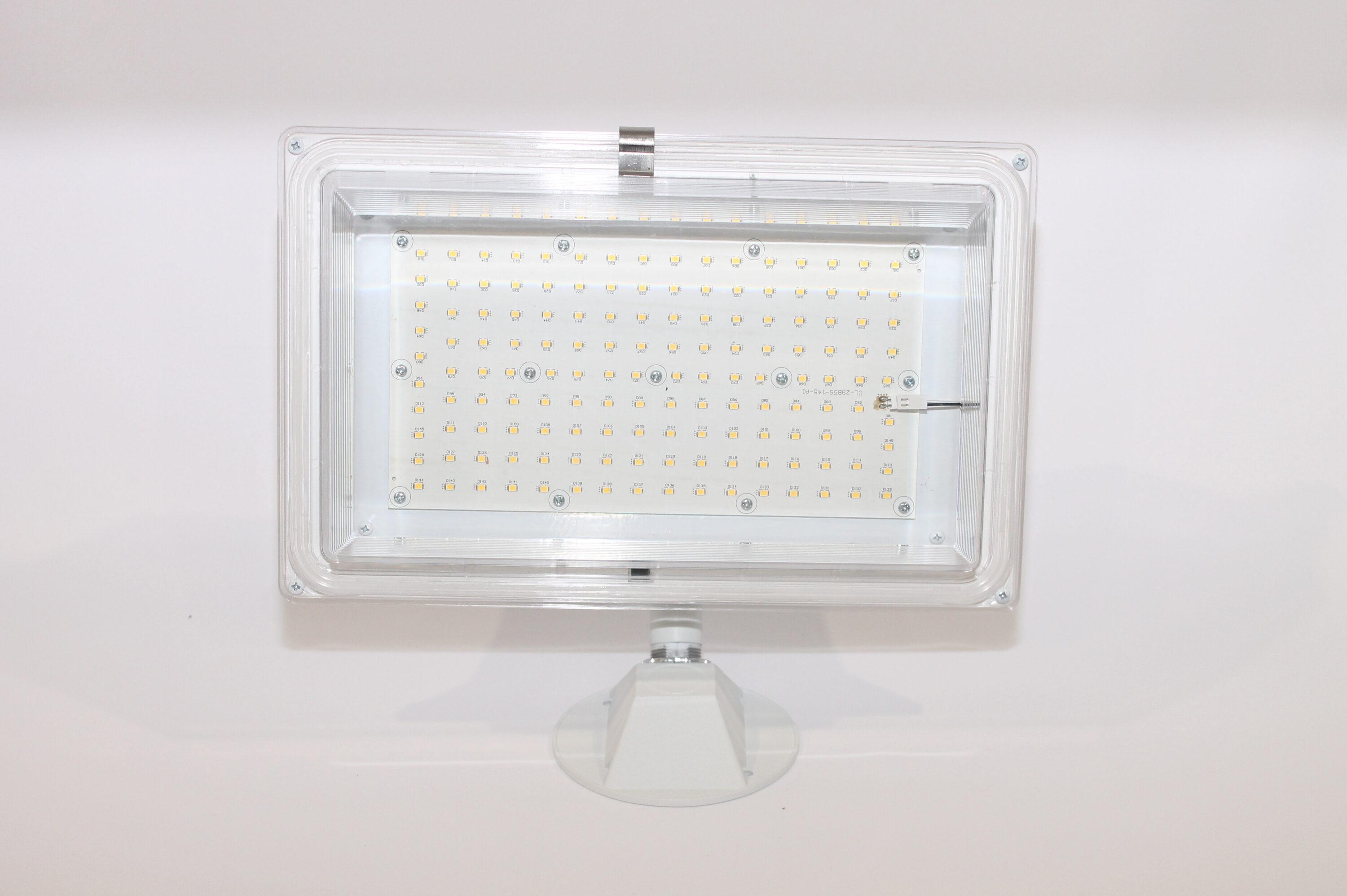 Amax Lighting 42W Plastic with 120 Volts LED Light White Finish White White