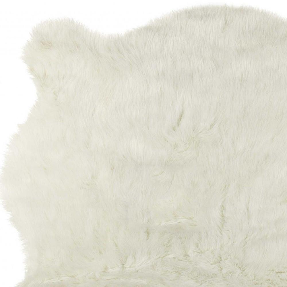 4.25" x 5" Polar Bear Faux Hide Area Rug