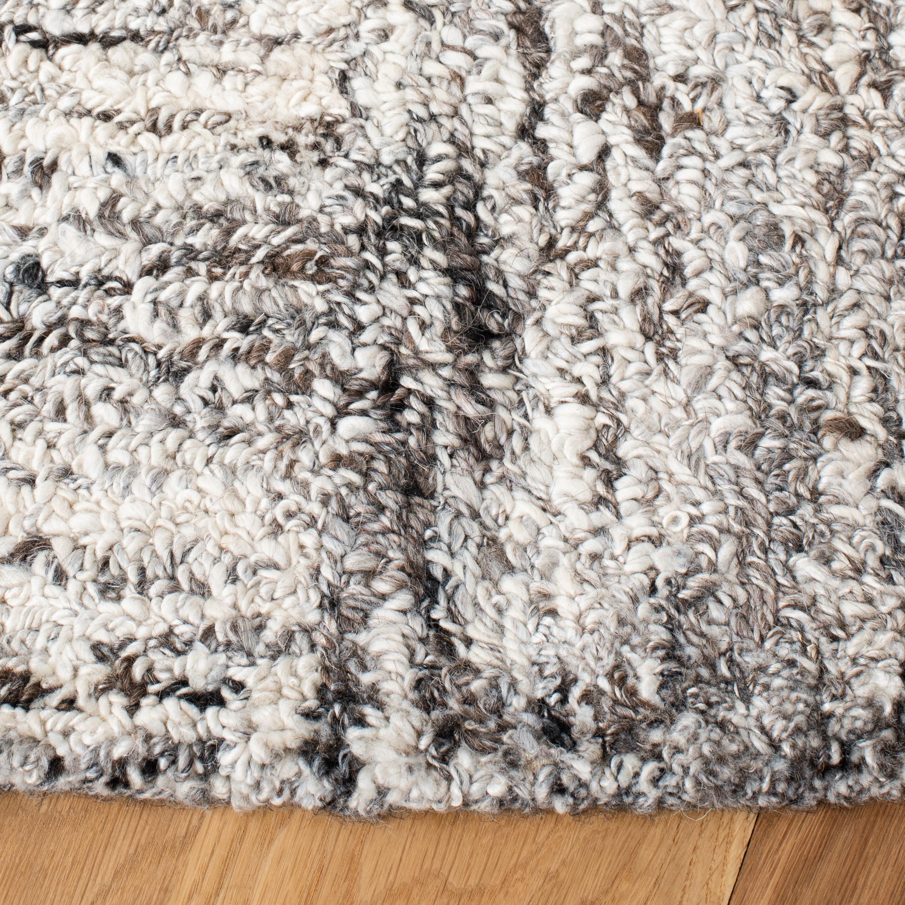 Abstract ABT601 Hand Tufted Area Rug - Ivory/Charcoal - 6' Round - Safavieh .