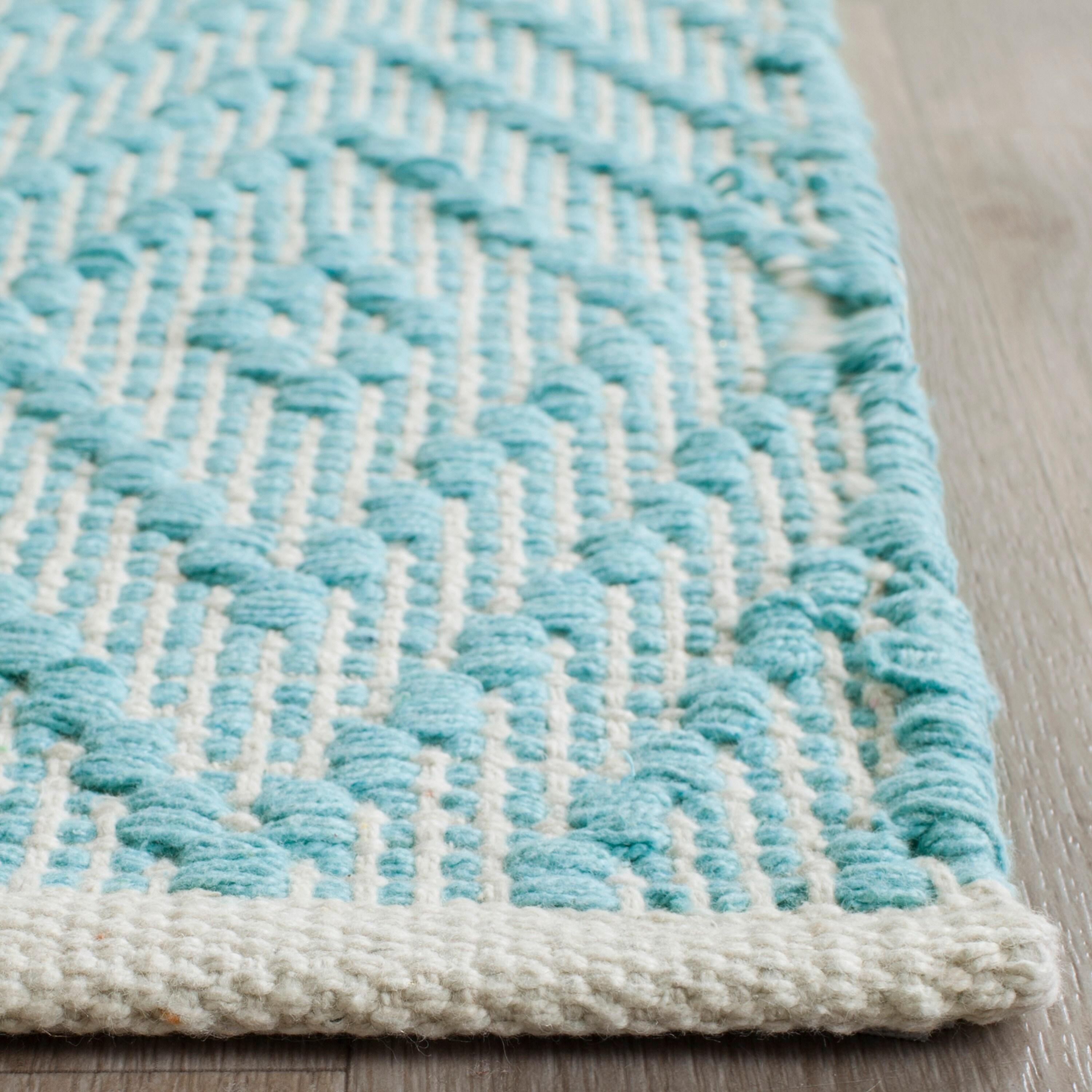 Montauk MTK811 Hand Woven Indoor Area Rug - Turquoise/Ivory - 5'x7' - Safavieh.