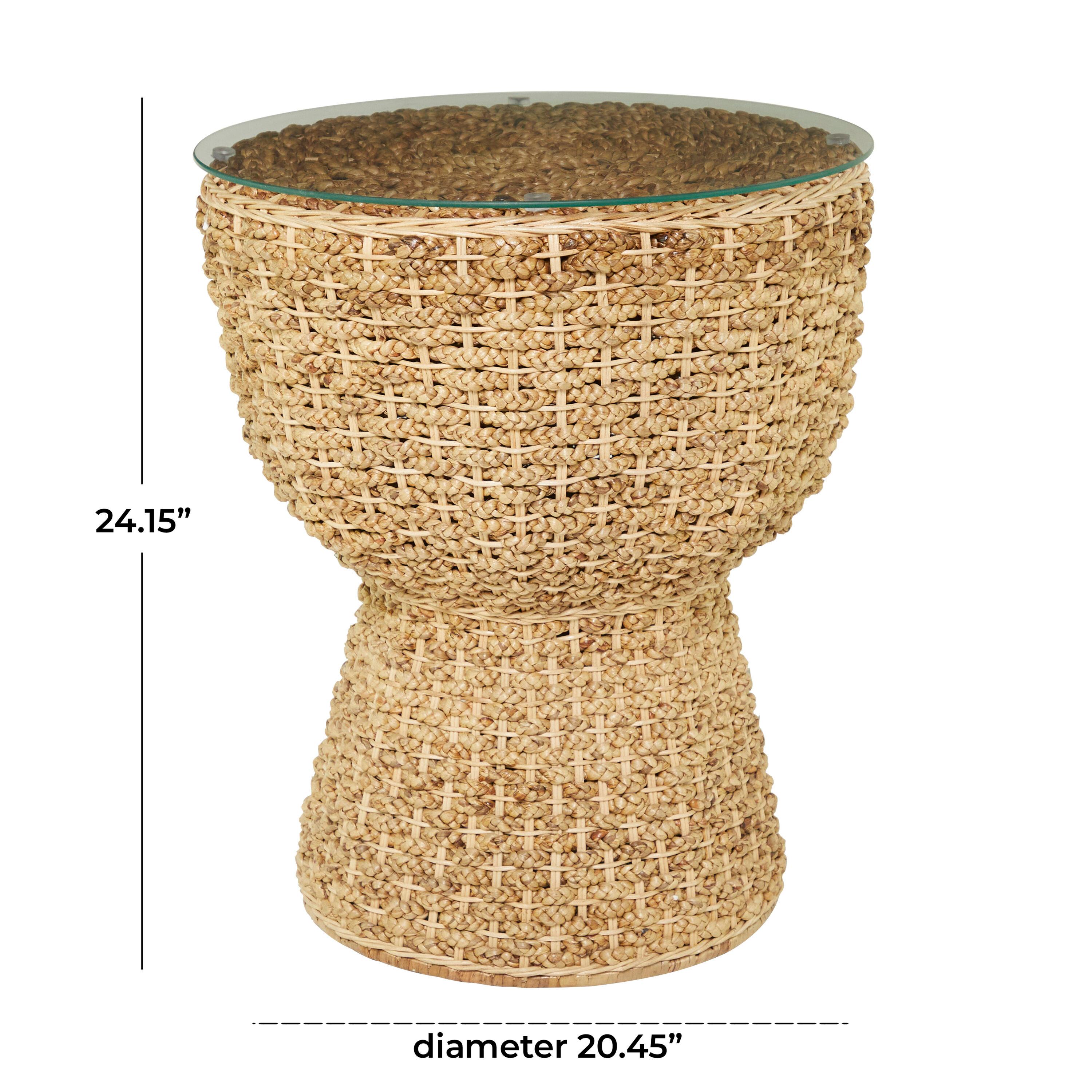 DecMode 20" x 24" Brown Seagrass Handmade Woven Accent Table with Glass Top, 1-Piece