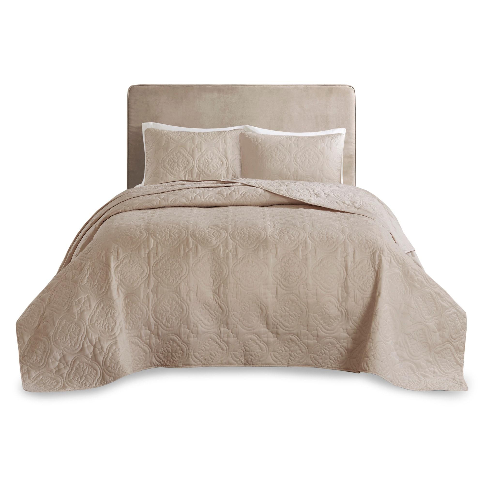 Oakley 3 Piece Reversible Bedspread Set