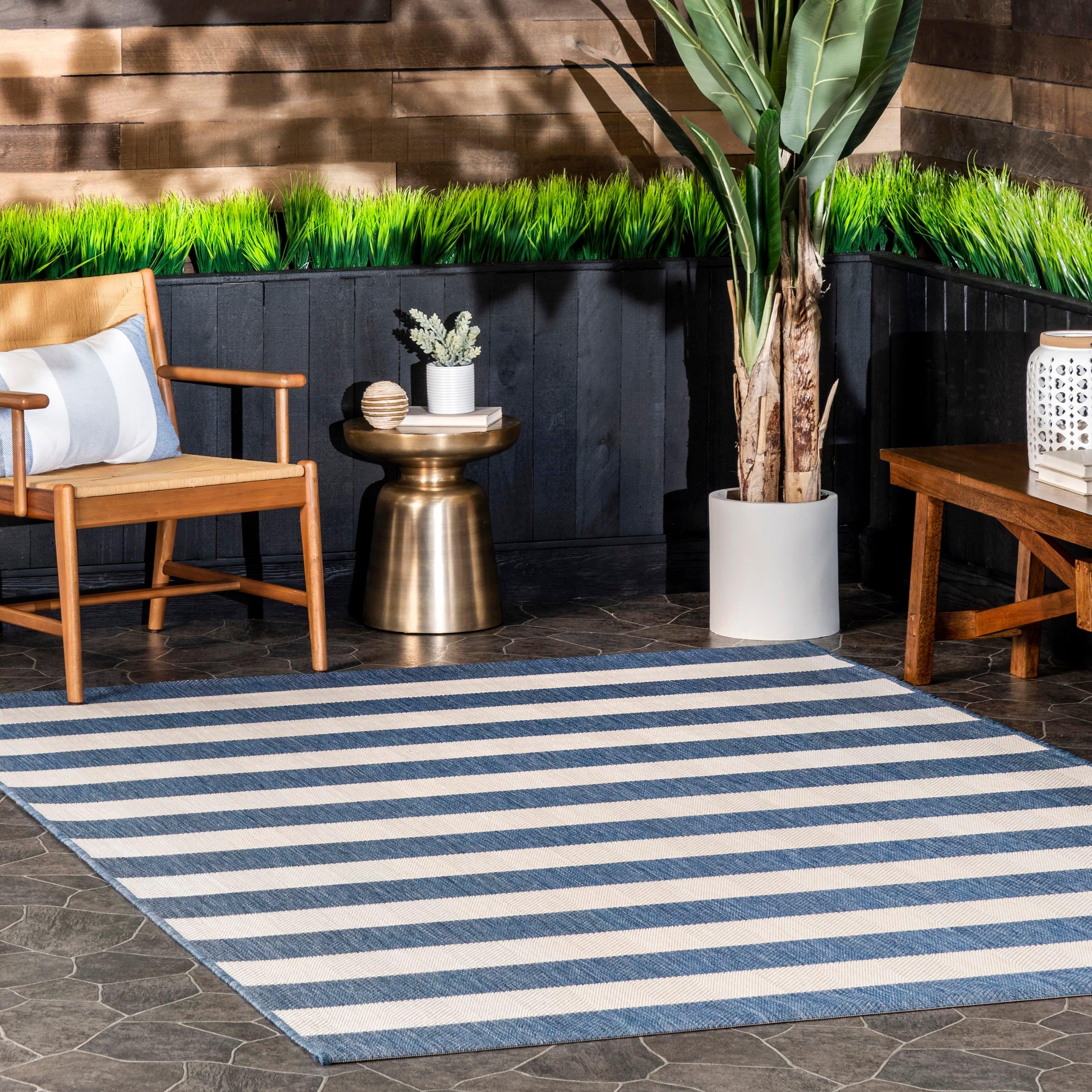 Nuloom Alexis Striped 5x8 Indoor/Outdoor Area Rug for Living Room Patio Deck Front Porch Kitchen, Blue/Ivory