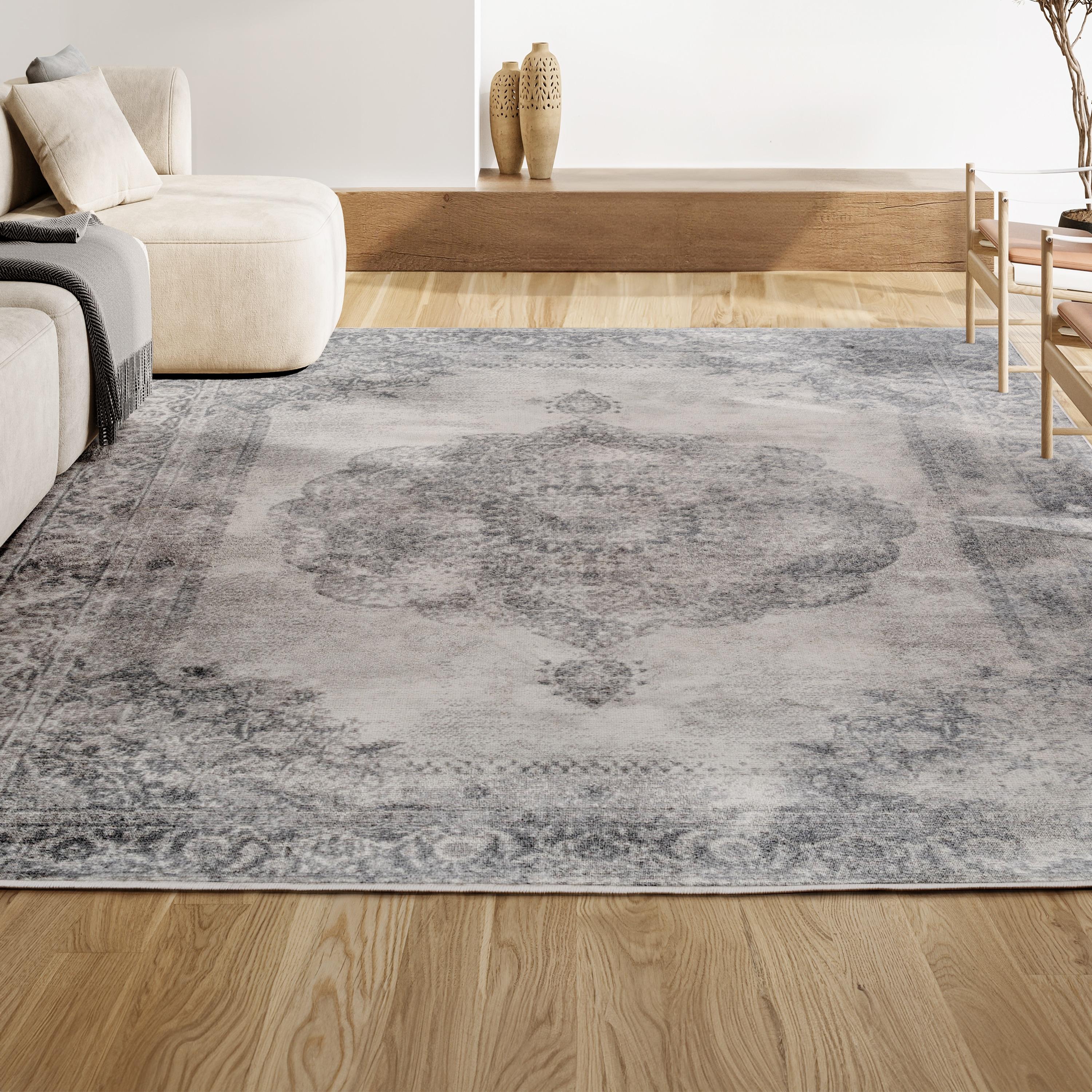 3'x5' Rosalia Cottage Medallion Area Rug, Gray/Ivory - JONATHAN Y