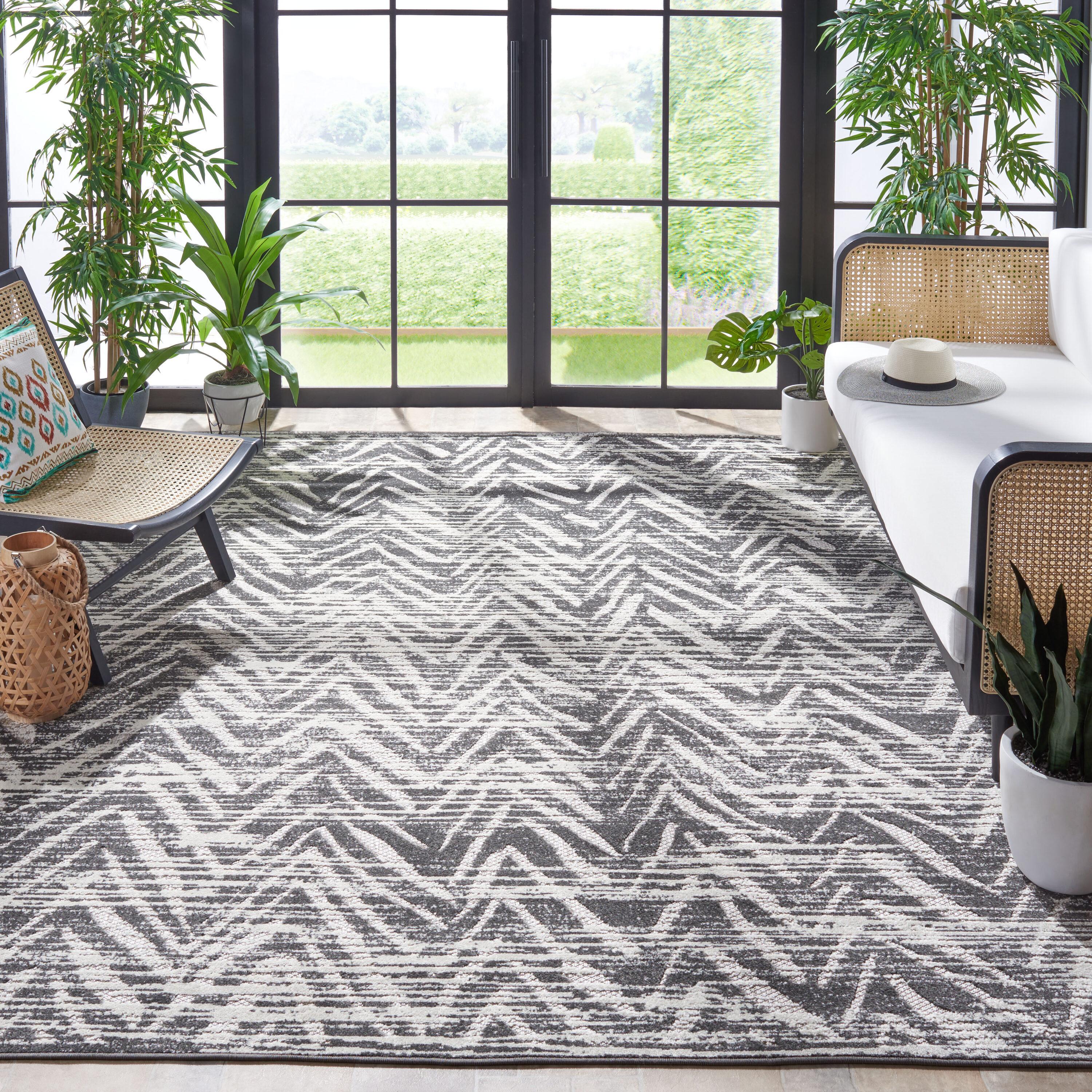 Union Rustic Joannette Performance Chevron Rug