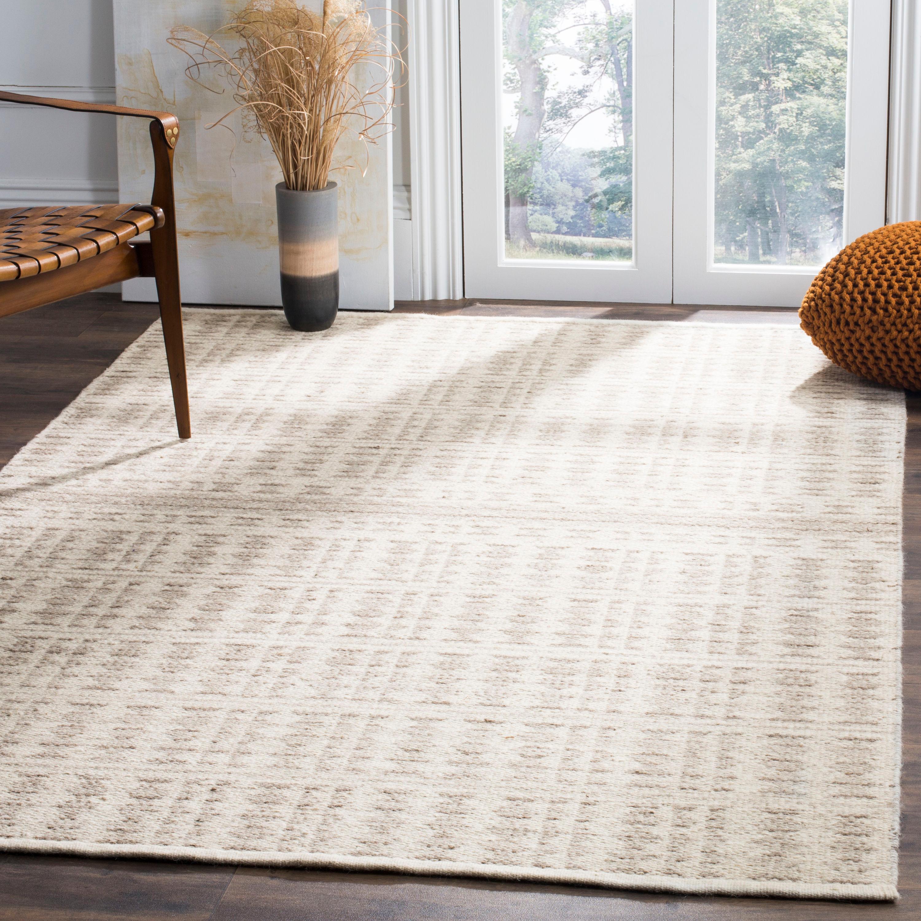 Kilim KLM350 Hand Woven Area Rug - Ivory/Light Grey - 5'x8' - Safavieh