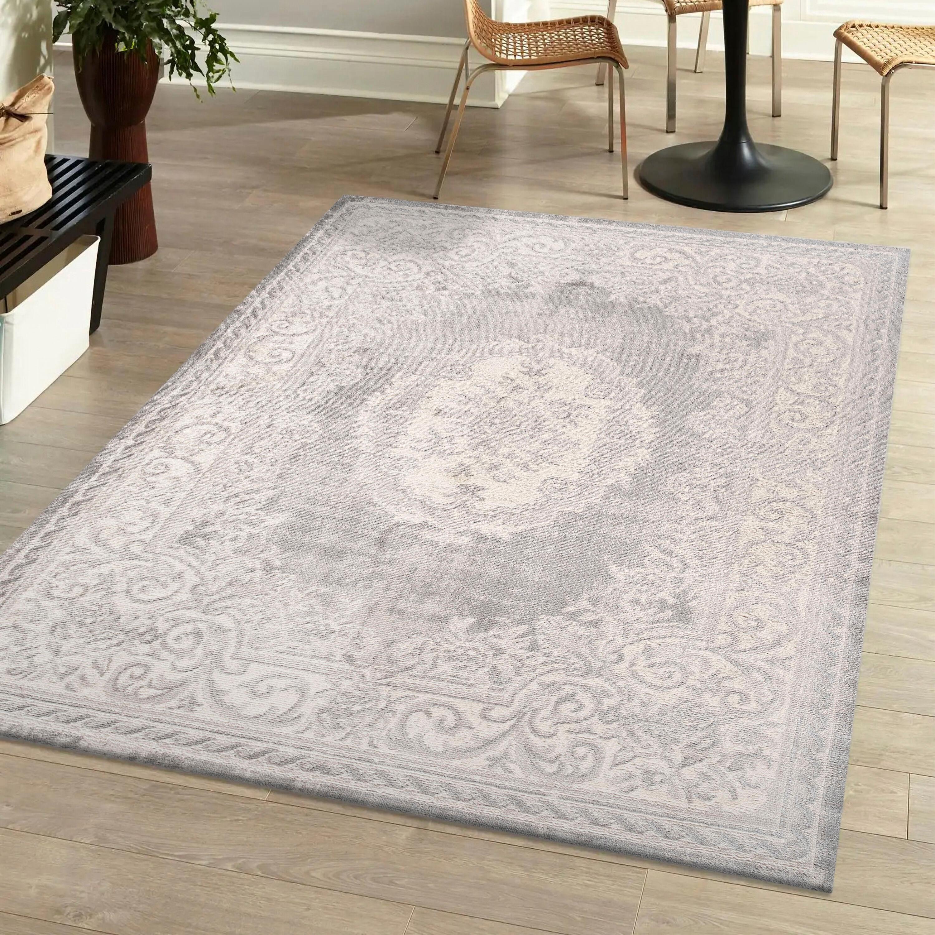 4'x6' Rosalia Cottage Medallion Area Rug, Ivory/Gray - JONATHAN Y