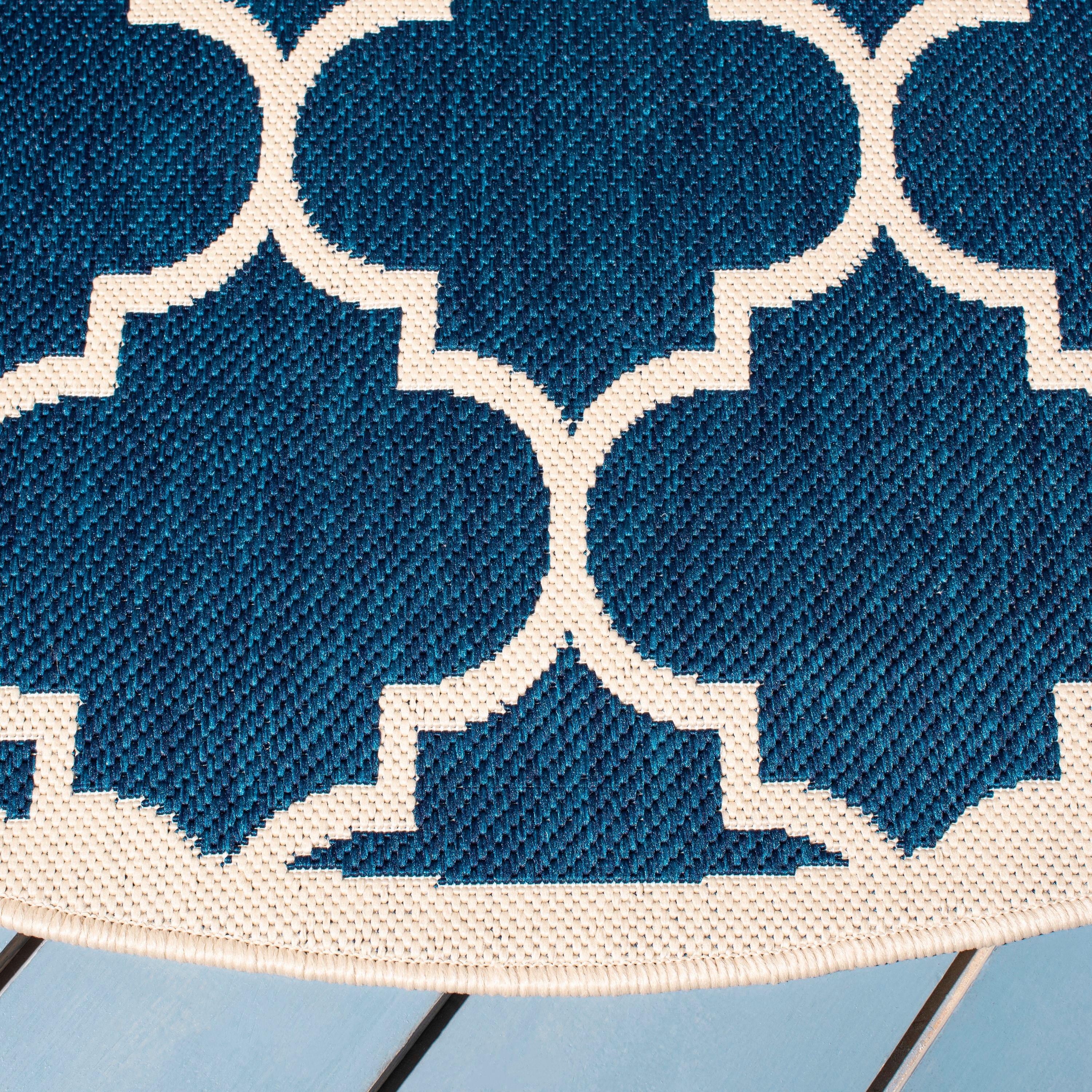 Safavieh Courtyard Performance Geometric Rug