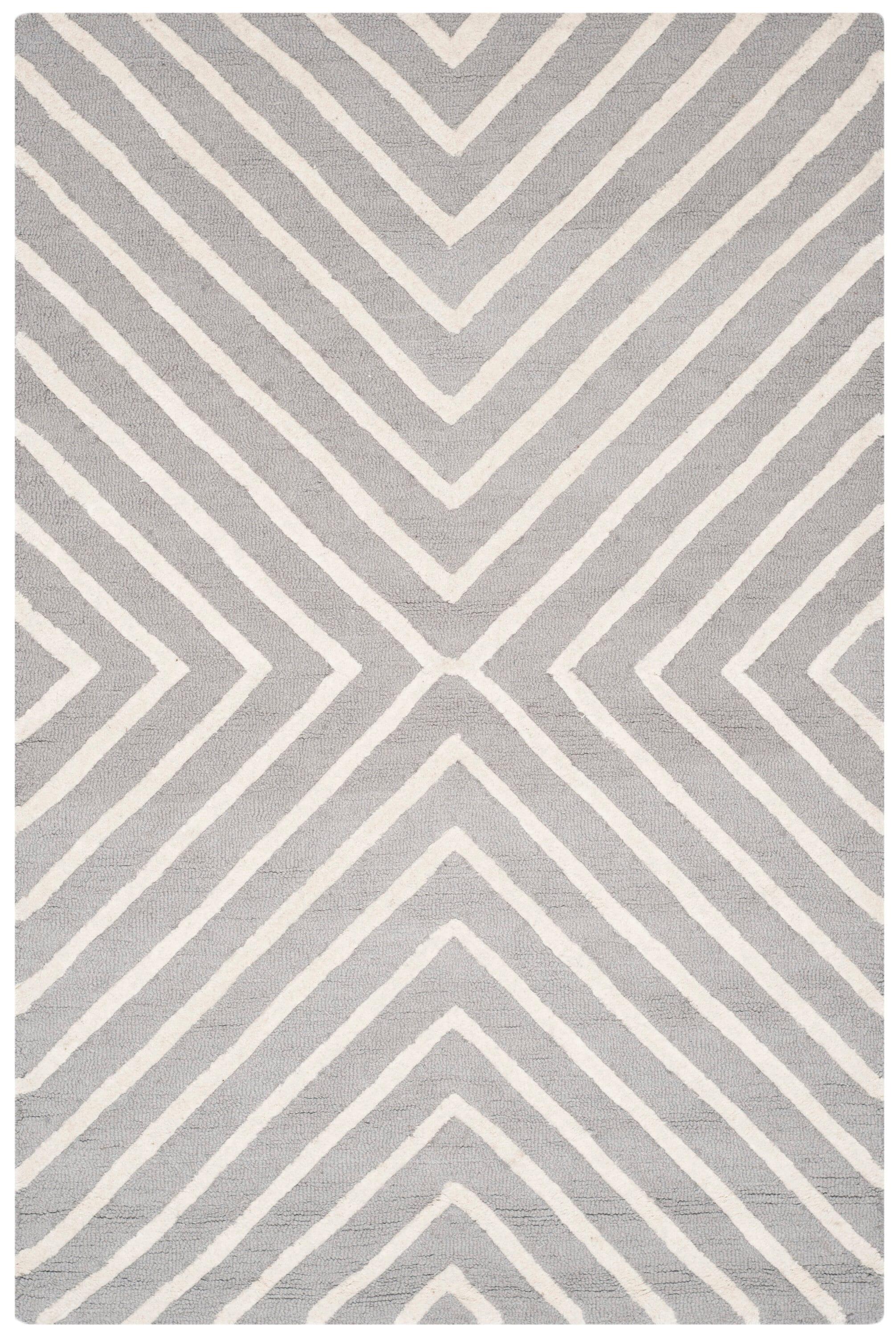Cambridge CAM129 Hand Tufted Area Rug  - Safavieh