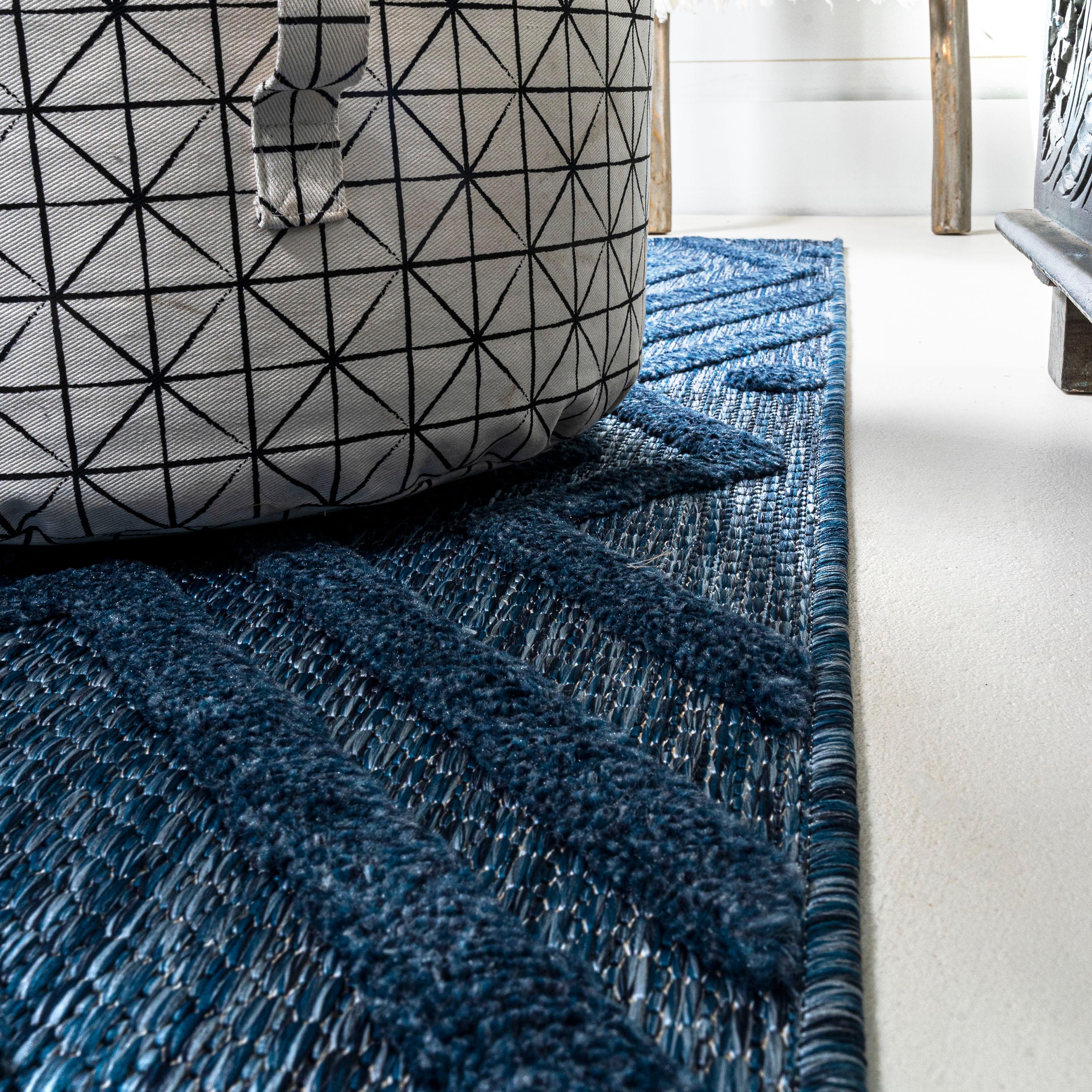 5'x8' Balansat Moroccan Diamond Indoor/Outdoor Area Rug, Navy - JONATHAN Y